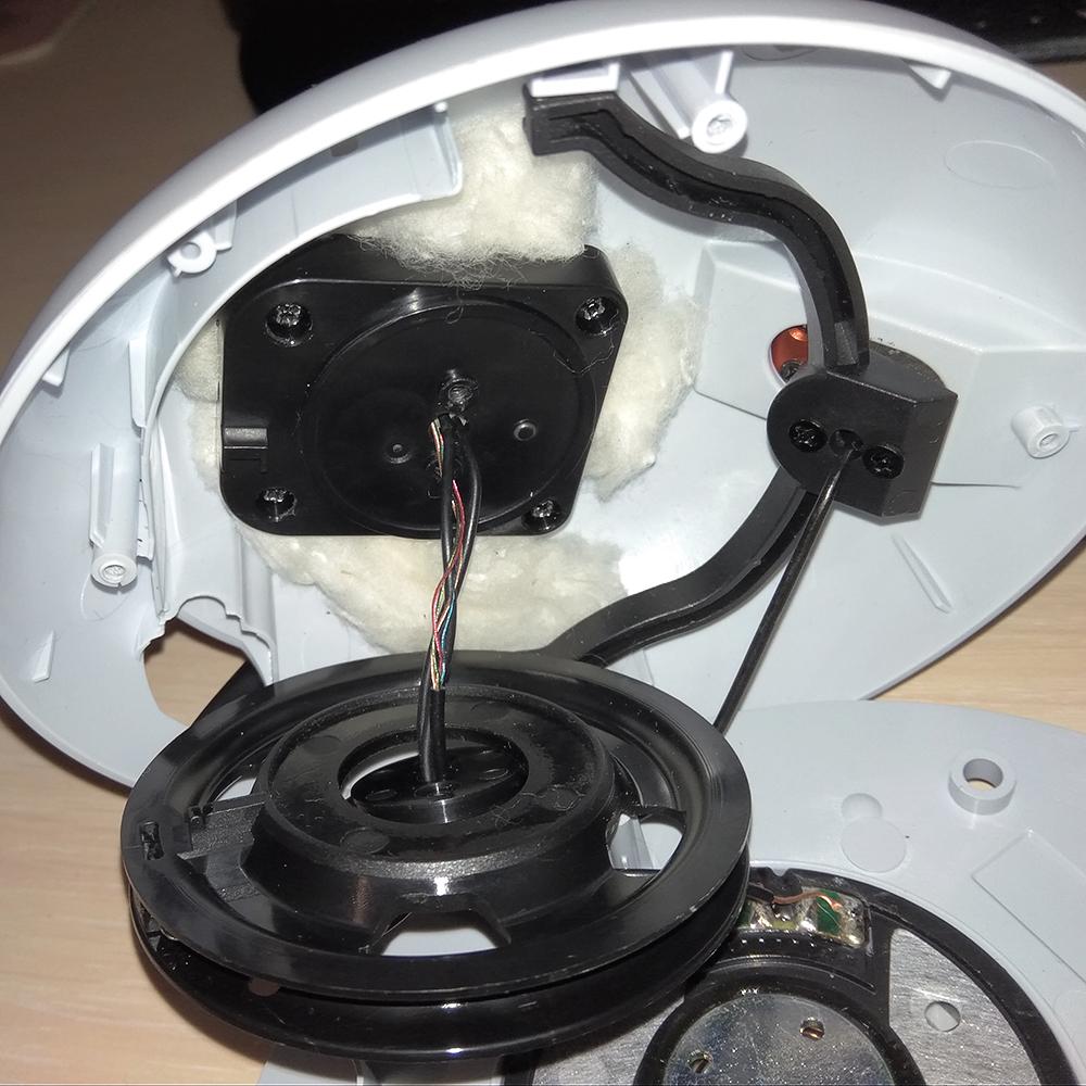 Фото: Наушники Vertux BB-8 white (bb-8), отправлено пользователем Артур Наушники Vertux BB-8 white (bb-8) в реальных условиях использования от пользователя Артур.