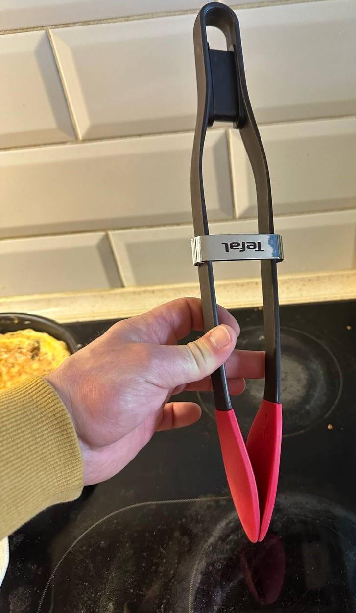 Фото: Щипцы кухонные Ingenio 42 см K2060714 Tefal, отправлено пользователем Ігор Голощук Щипцы кухонные Ingenio 42 см K2060714 Tefal в реальных условиях использования от пользователя Ігор Голощук.
