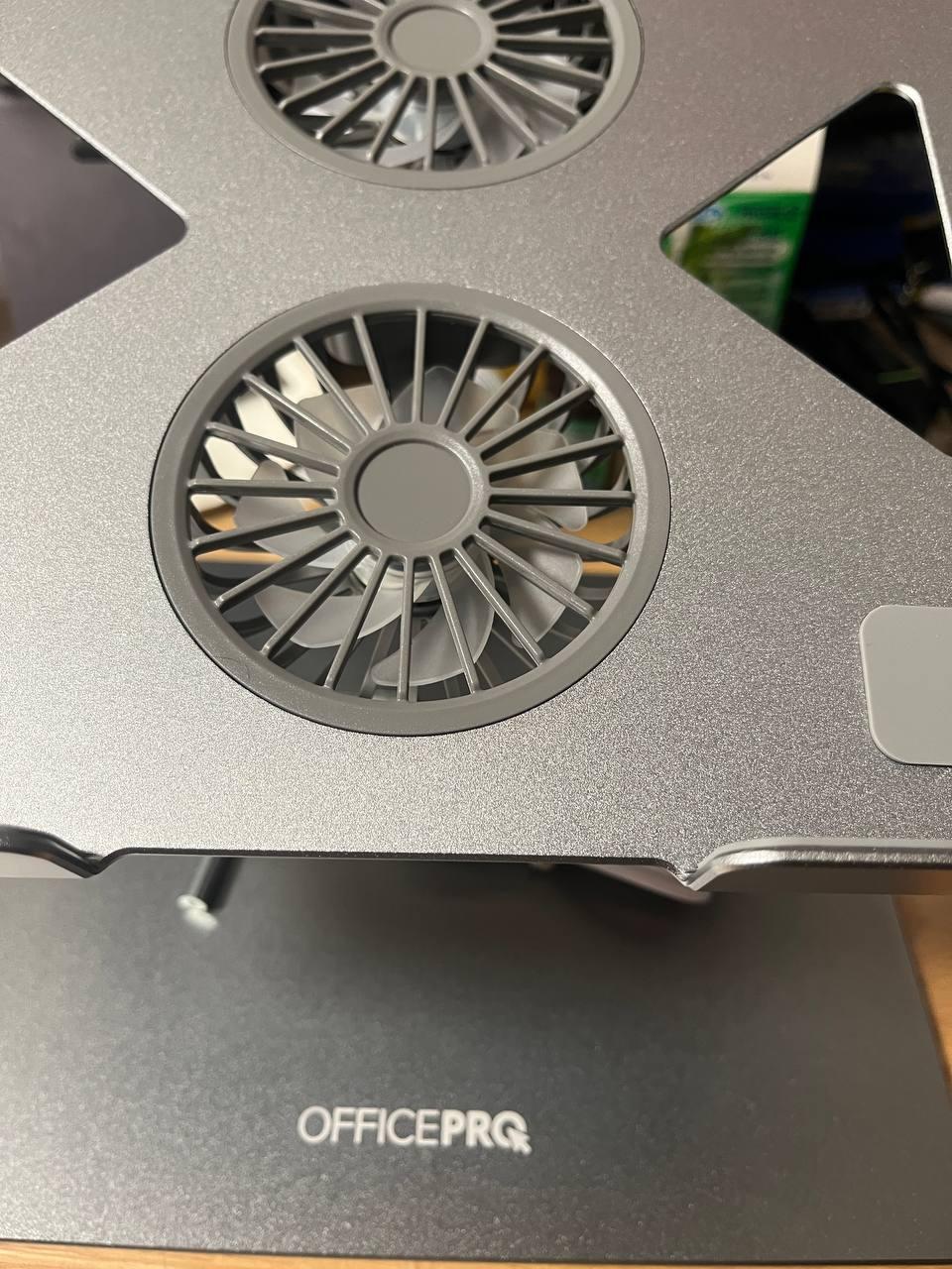 Підставка OfficePro (LS121G) у реальних умовах використання від користувача Александр.