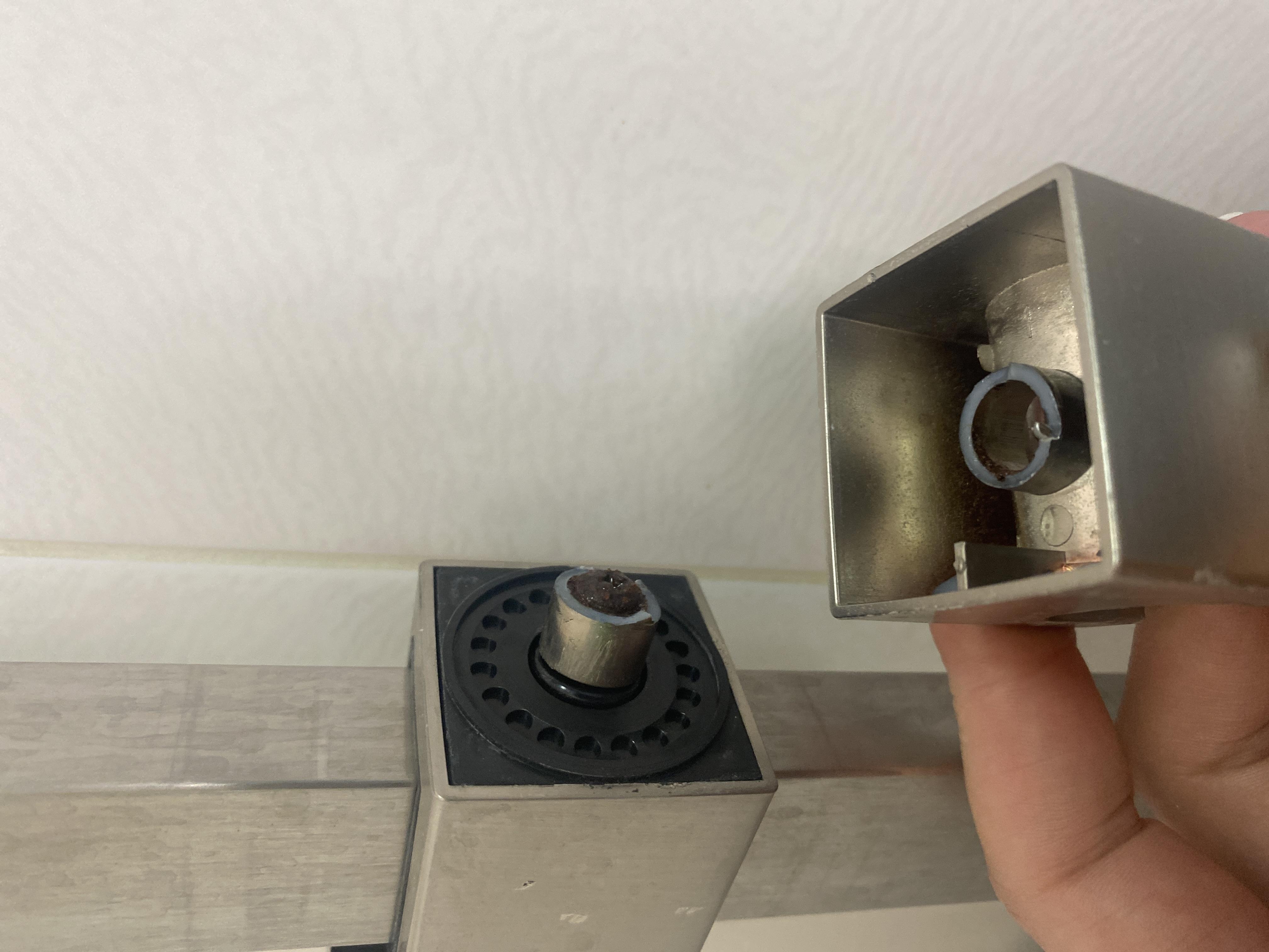 Смесители для ванны и умывальника Lidz Kubis 001F/1005 Сатин в реальных условиях использования от покупателя Ирина.