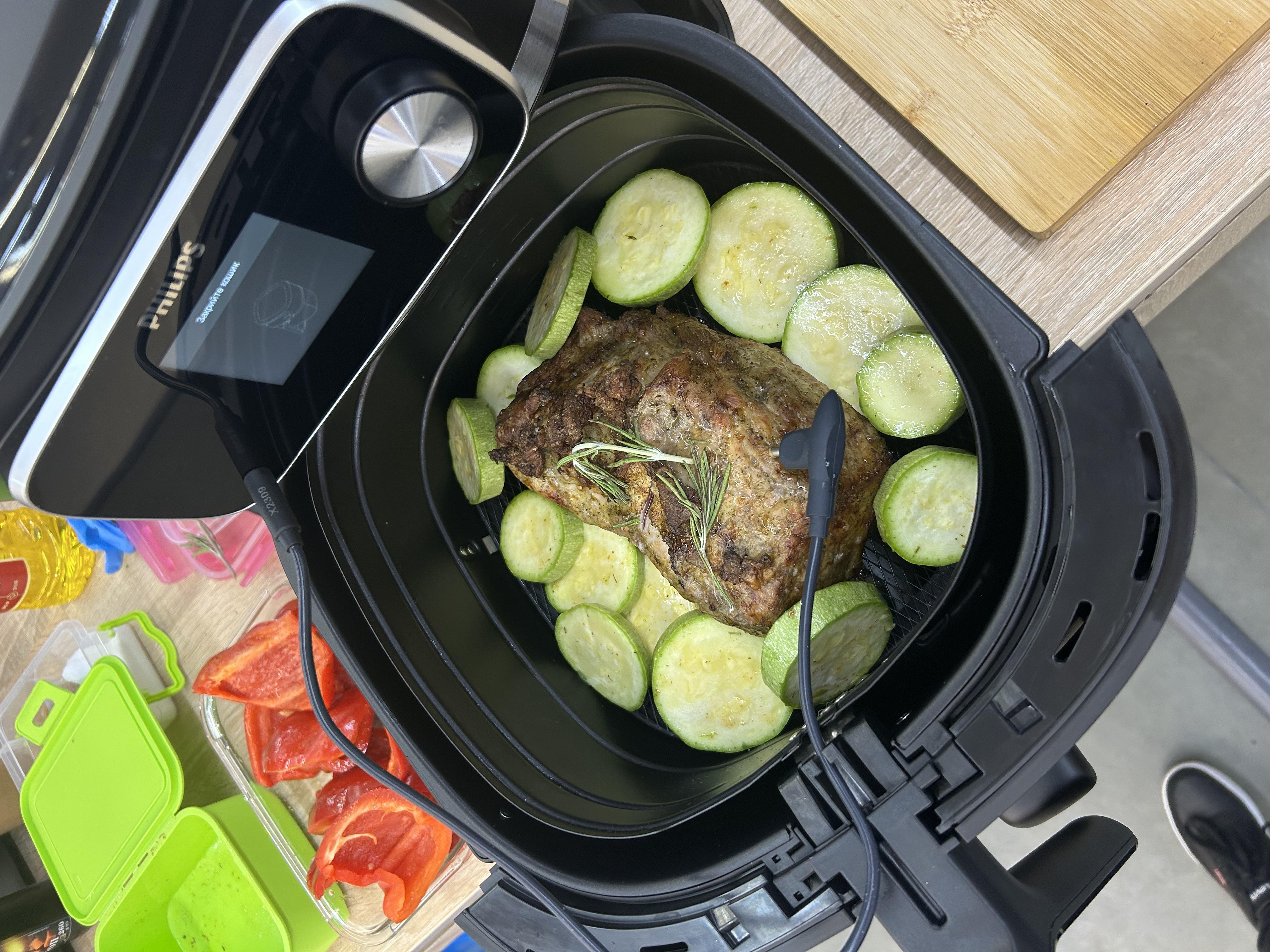 Мультипечь Philips Combi XXL HD9880/90 в реальных условиях использования от пользователя Євгенія.