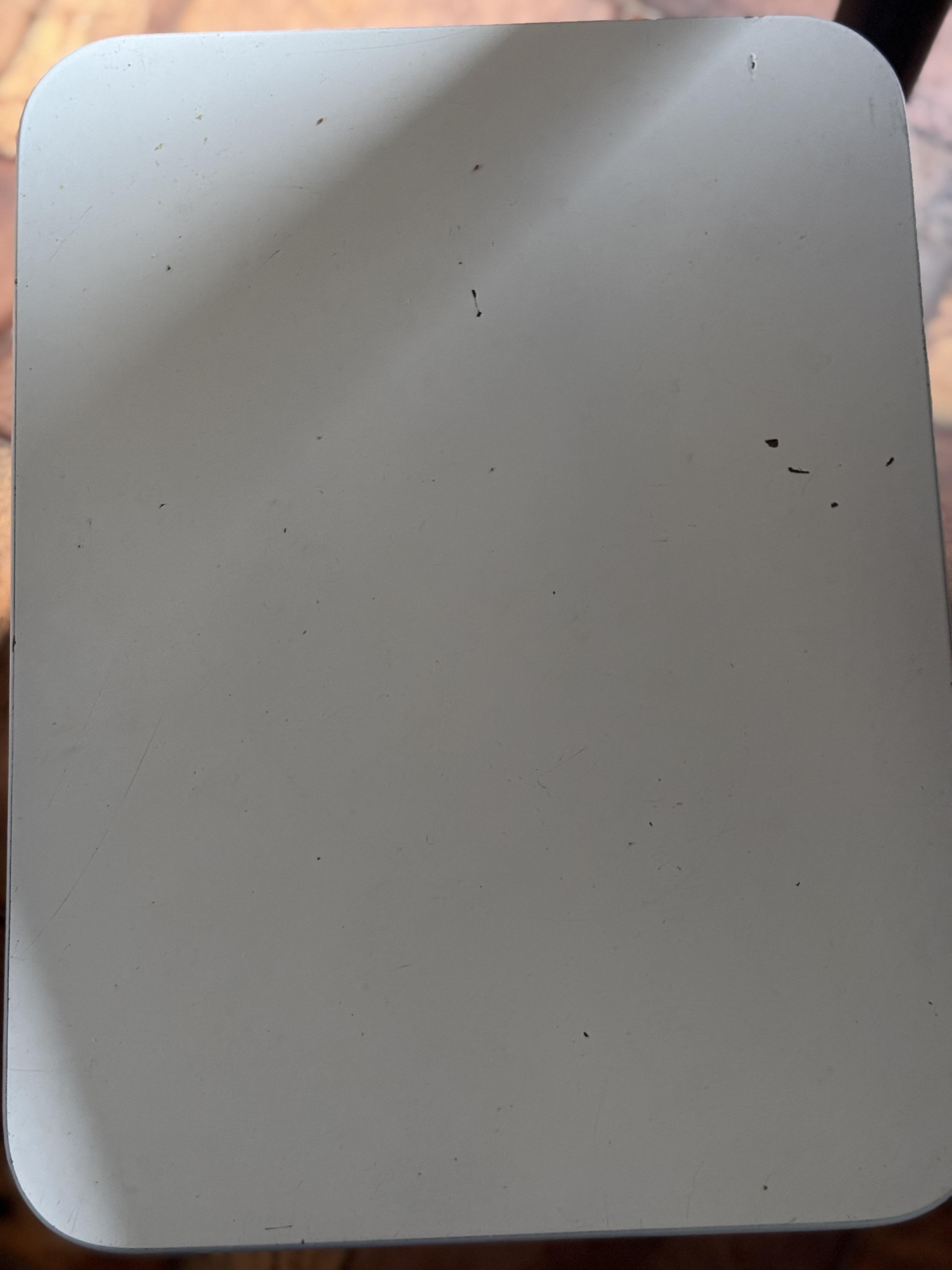 Табурет Соло белый / белый в реальных условиях использования от покупателя Євгенія.