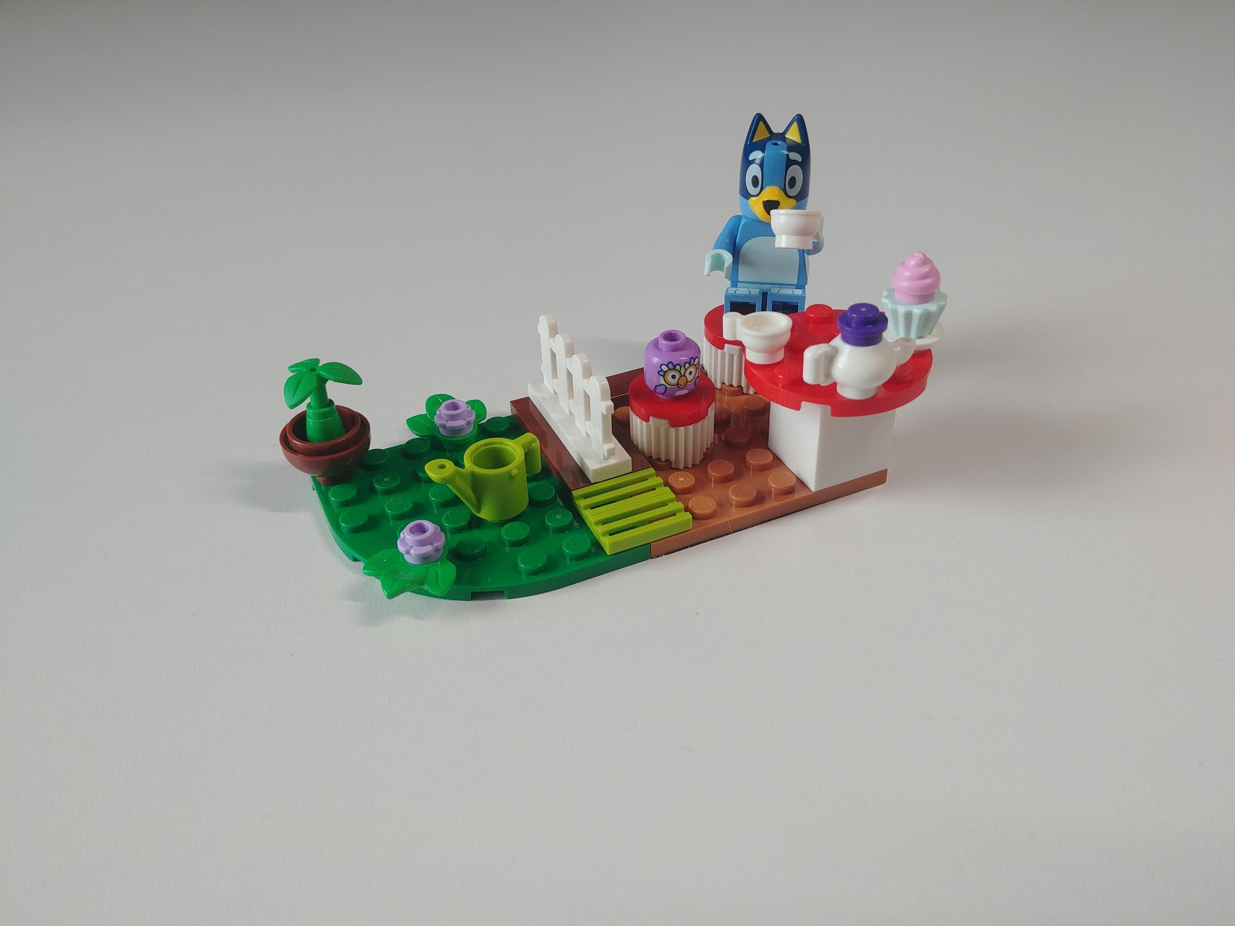 Конструктор LEGO Bluey Чаювання Блуї 30687 у реальних умовах використання від користувача Олександр.