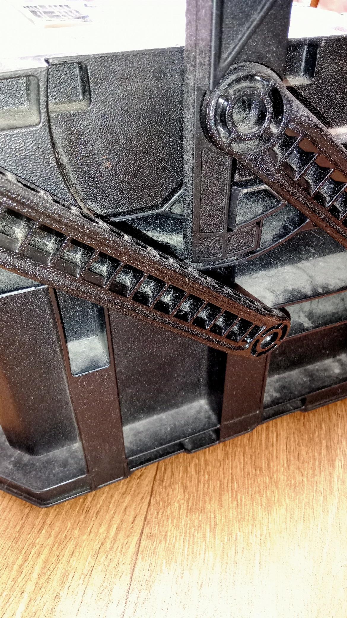 Ящик для ручного инструмента Keter 22" 233841 в реальных условиях использования от пользователя Олег.