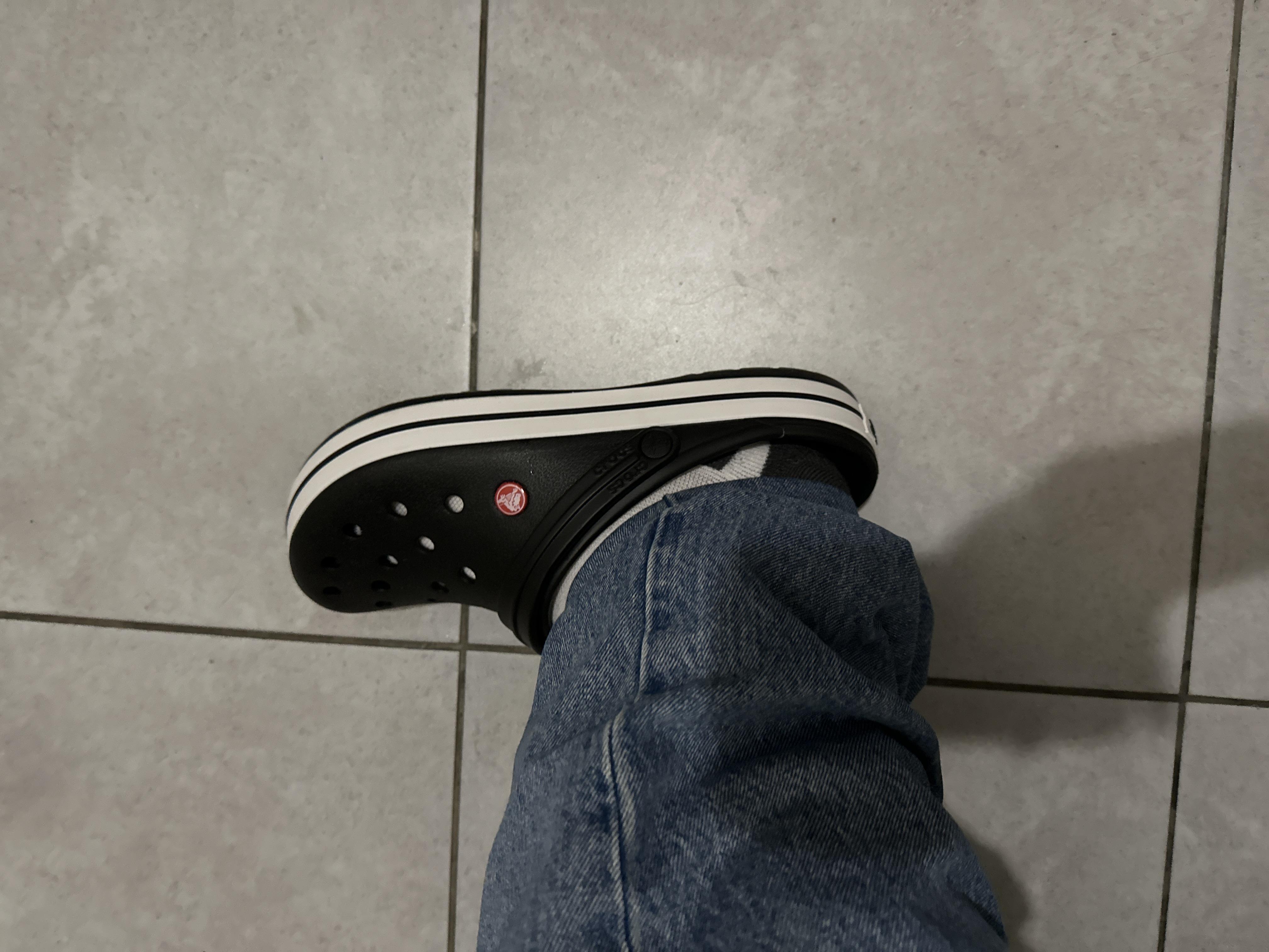 Сабо Crocs Crocband Clog M6-W8 р. 38 Black в реальных условиях использования от пользователя Ростислав.