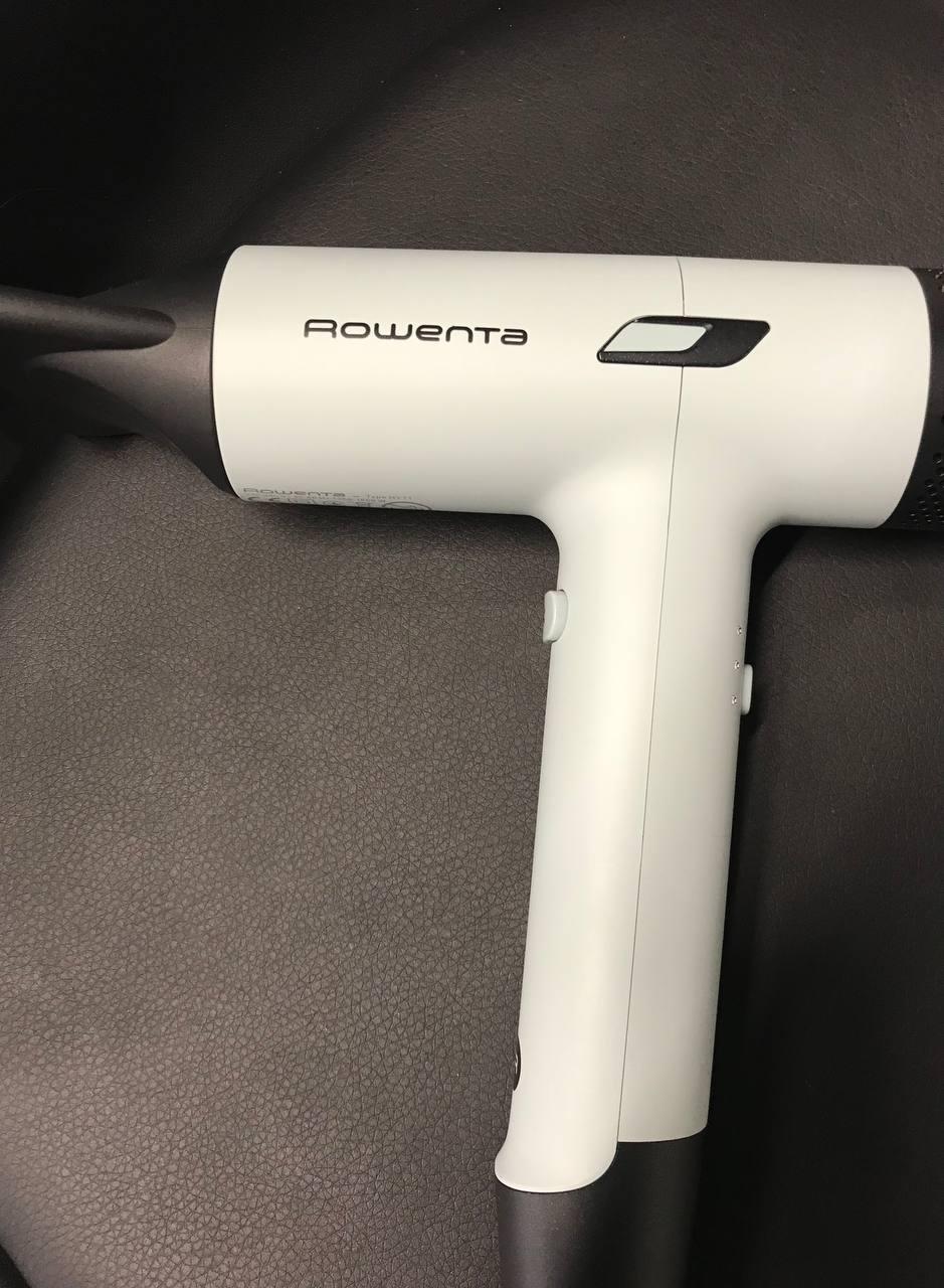 Фен Rowenta NANO Tiny HY7120E0 в реальных условиях использования от пользователя Інна Микусь.