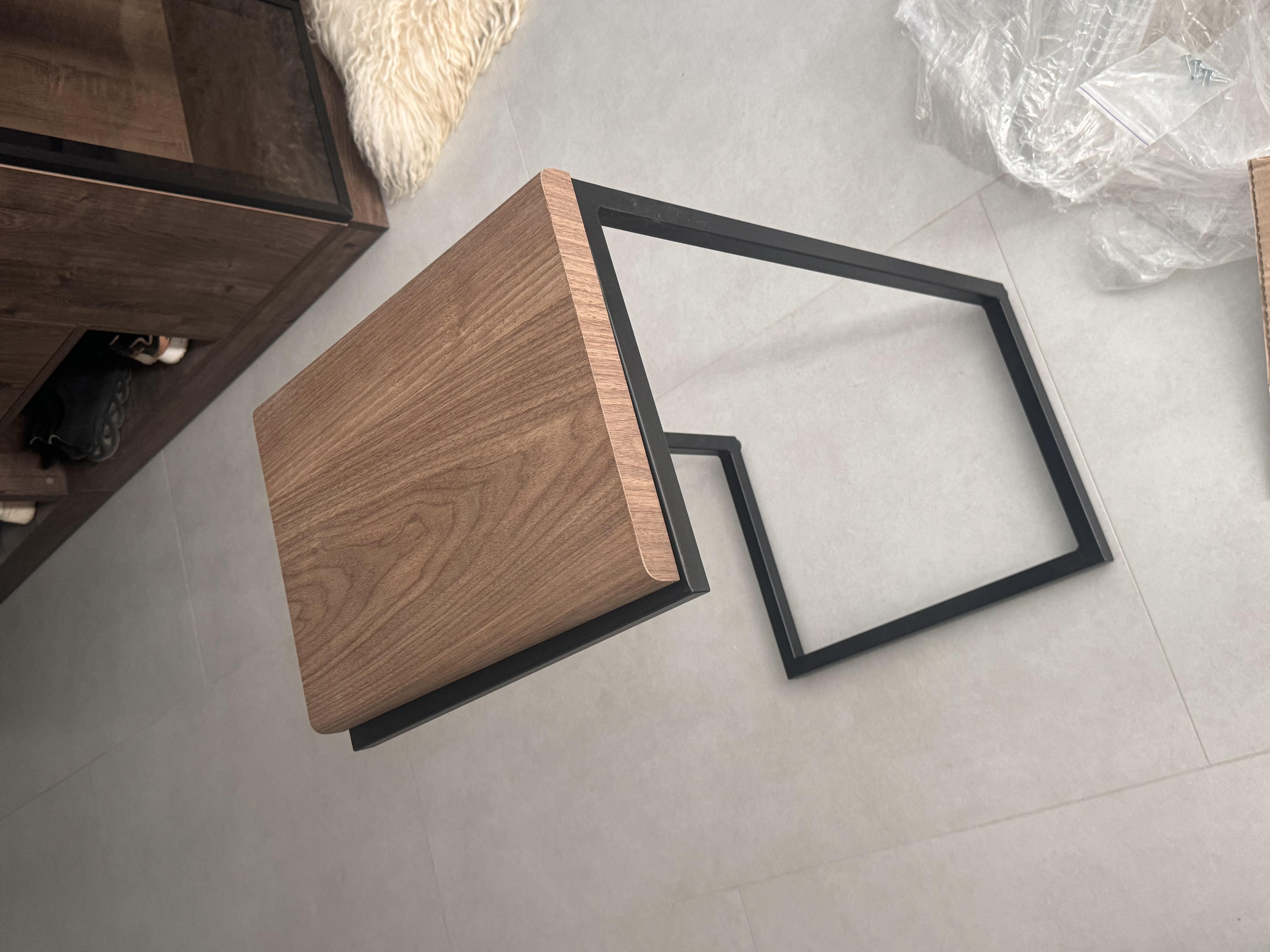 Фото: Столик журнальный 300х400х600 мм (6367638), отправлено покупателем Вікторія Столик журнальный 300х400х600 мм (6367638) в реальных условиях использования от покупателя Вікторія.