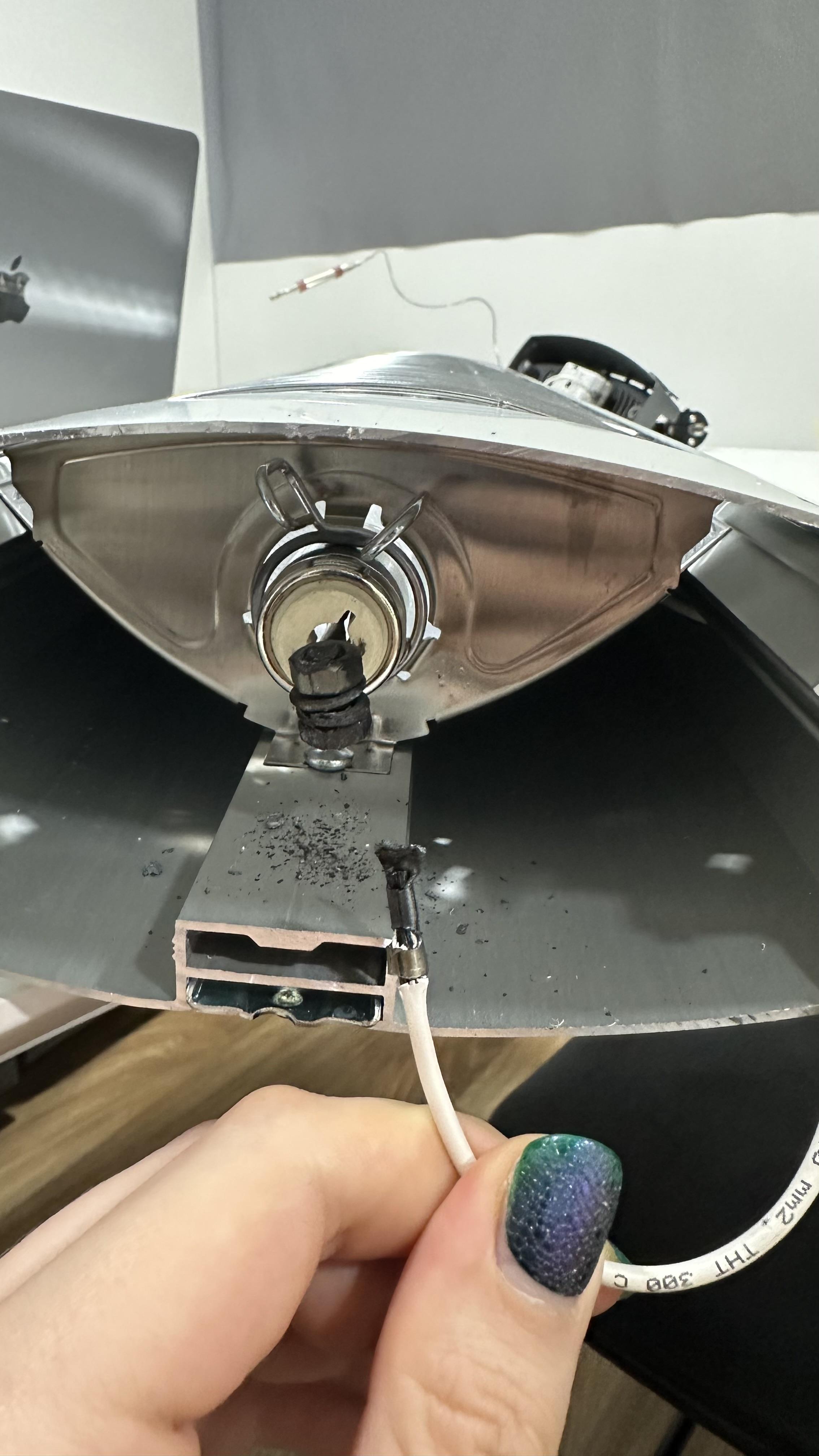 Инфракрасный обогреватель UFO Basic 1800 Вт + телескопическая стойка в реальных условиях использования от покупателя Михайло.