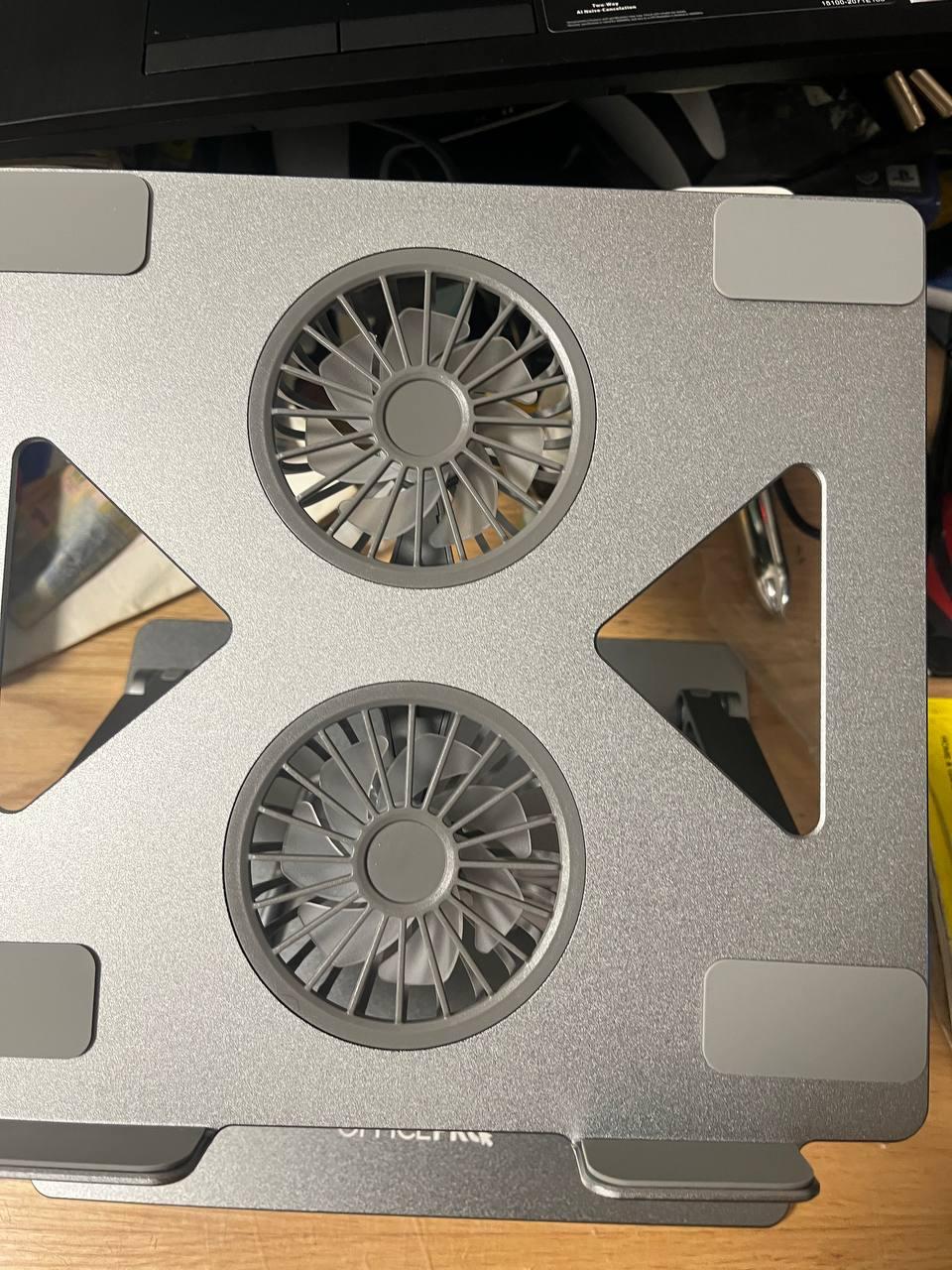 Підставка OfficePro (LS121G) у реальних умовах використання від користувача Александр.