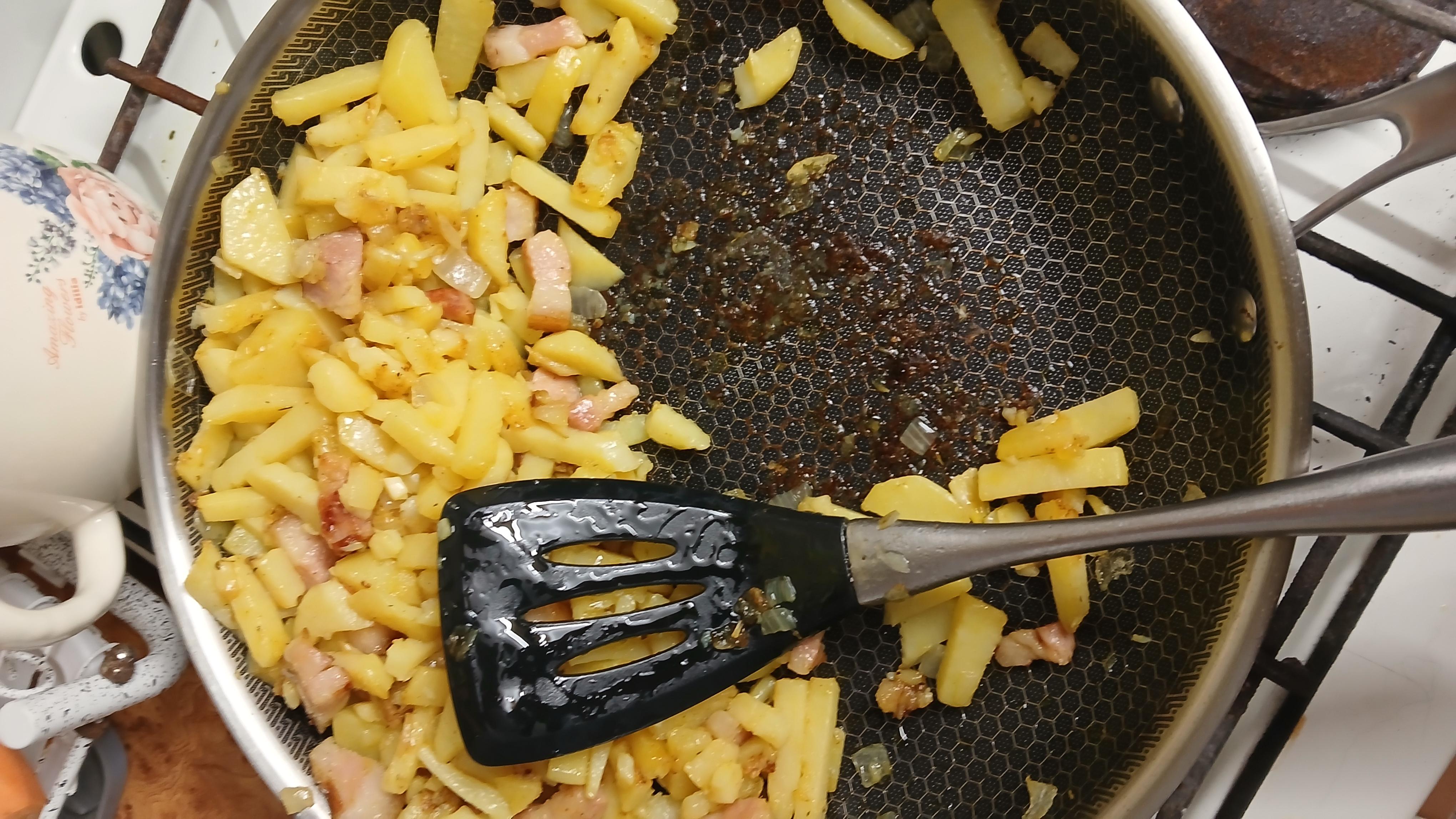 Сковорода Kohen Infinity 30 см KN91663 в реальных условиях использования от пользователя Василий.