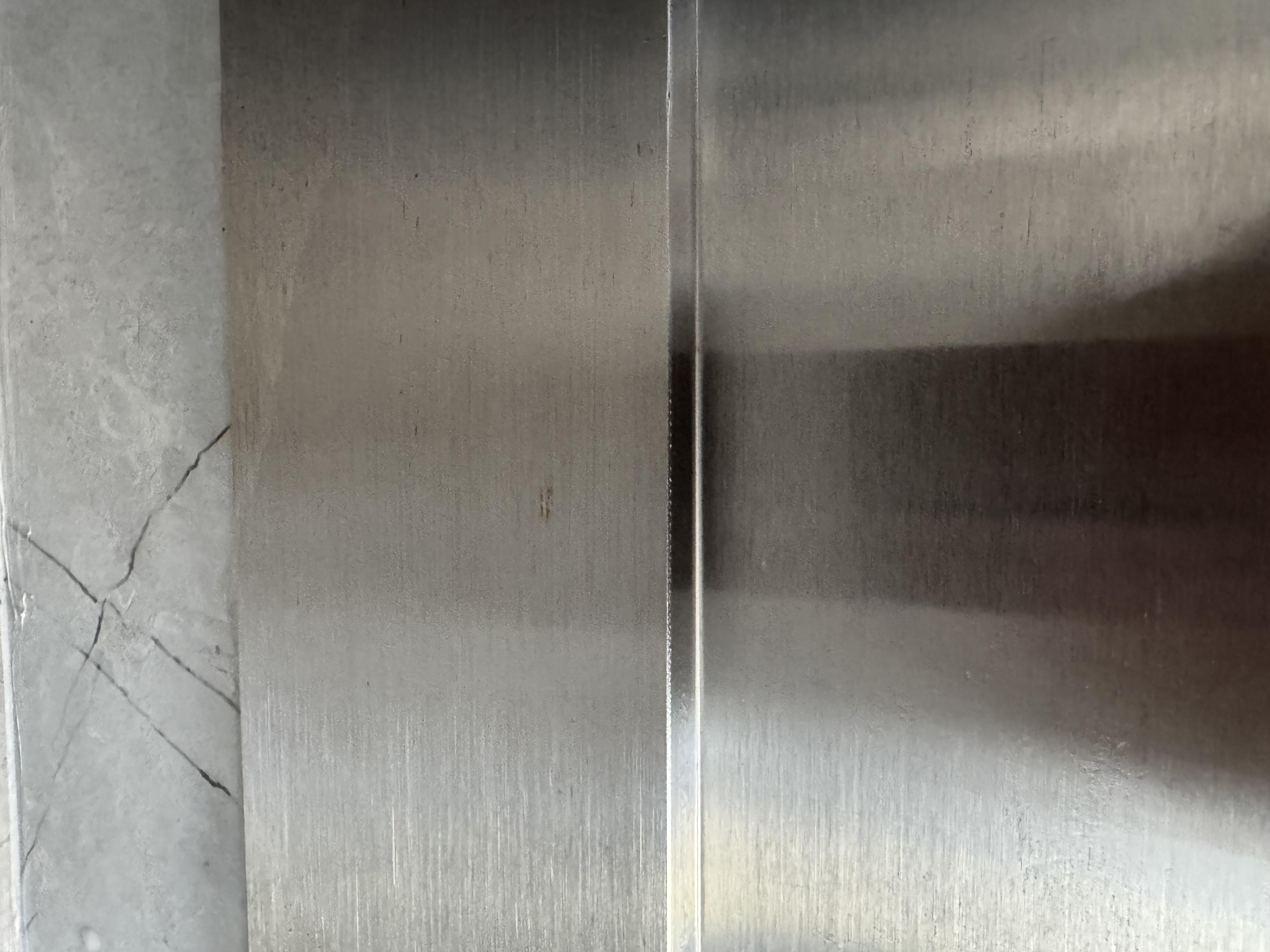 Мийка кухонна Kroner 7849LHM ліва Сірий/змішувач для кухні Kroner KRP Edelstahl Klassisch-ESG037 у реальних умовах використання від покупця Наталія.