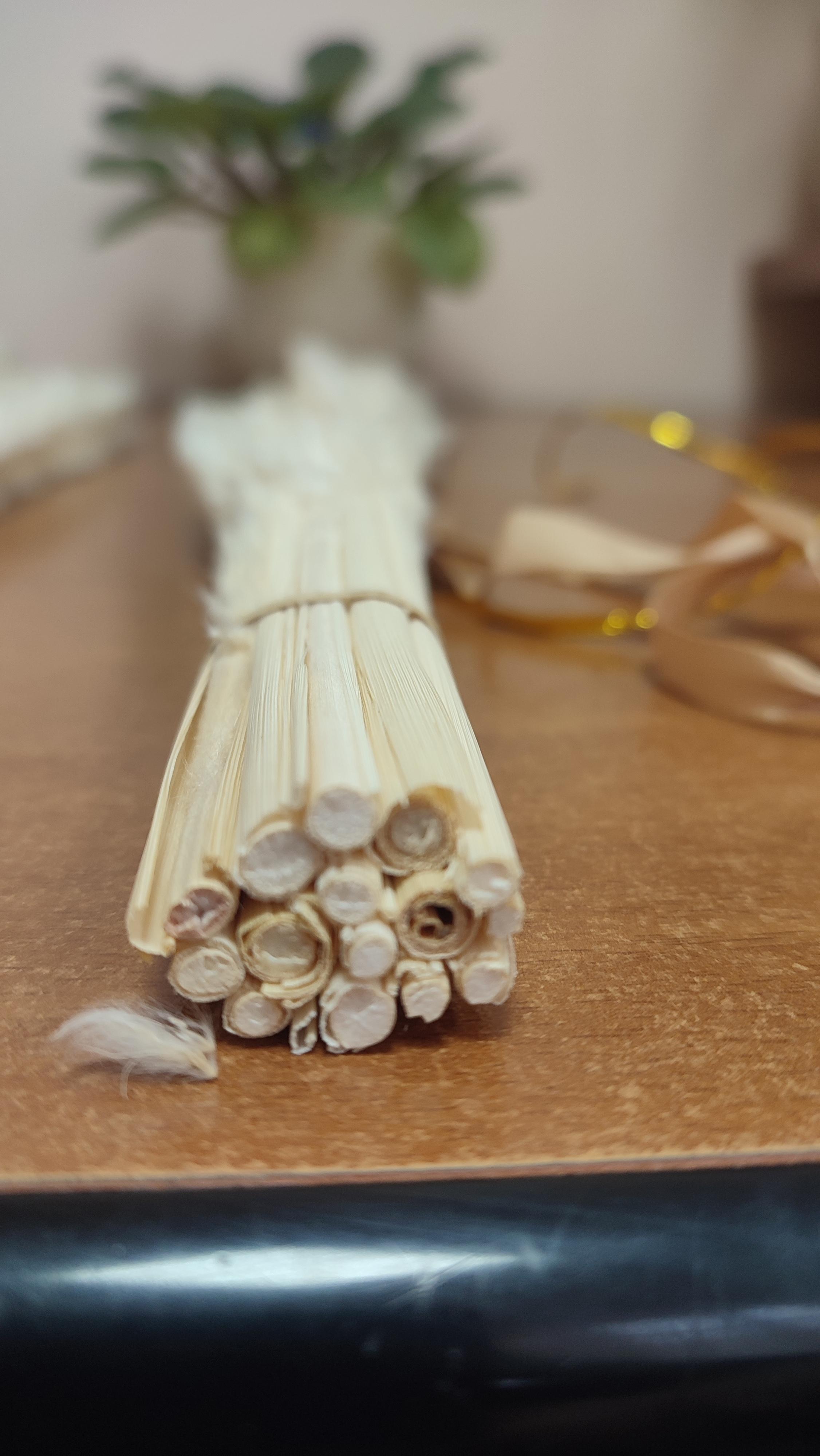 Фото: Трава пампасная для декора 30 шт. (BE-30-PW), отправлено покупателем Розалія Трава пампасная для декора 30 шт. (BE-30-PW) в реальных условиях использования от покупателя Розалія.