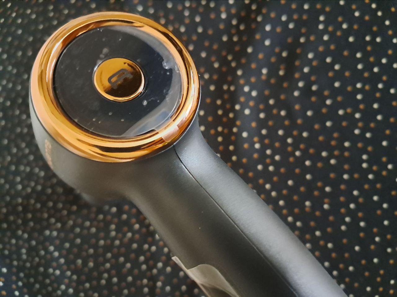 Фото: Стайлер Rowenta Twist Curl CF4620E0, отправлено пользователем Ольга Євтушенко Стайлер Rowenta Twist Curl CF4620E0 в реальных условиях использования от пользователя Ольга Євтушенко.