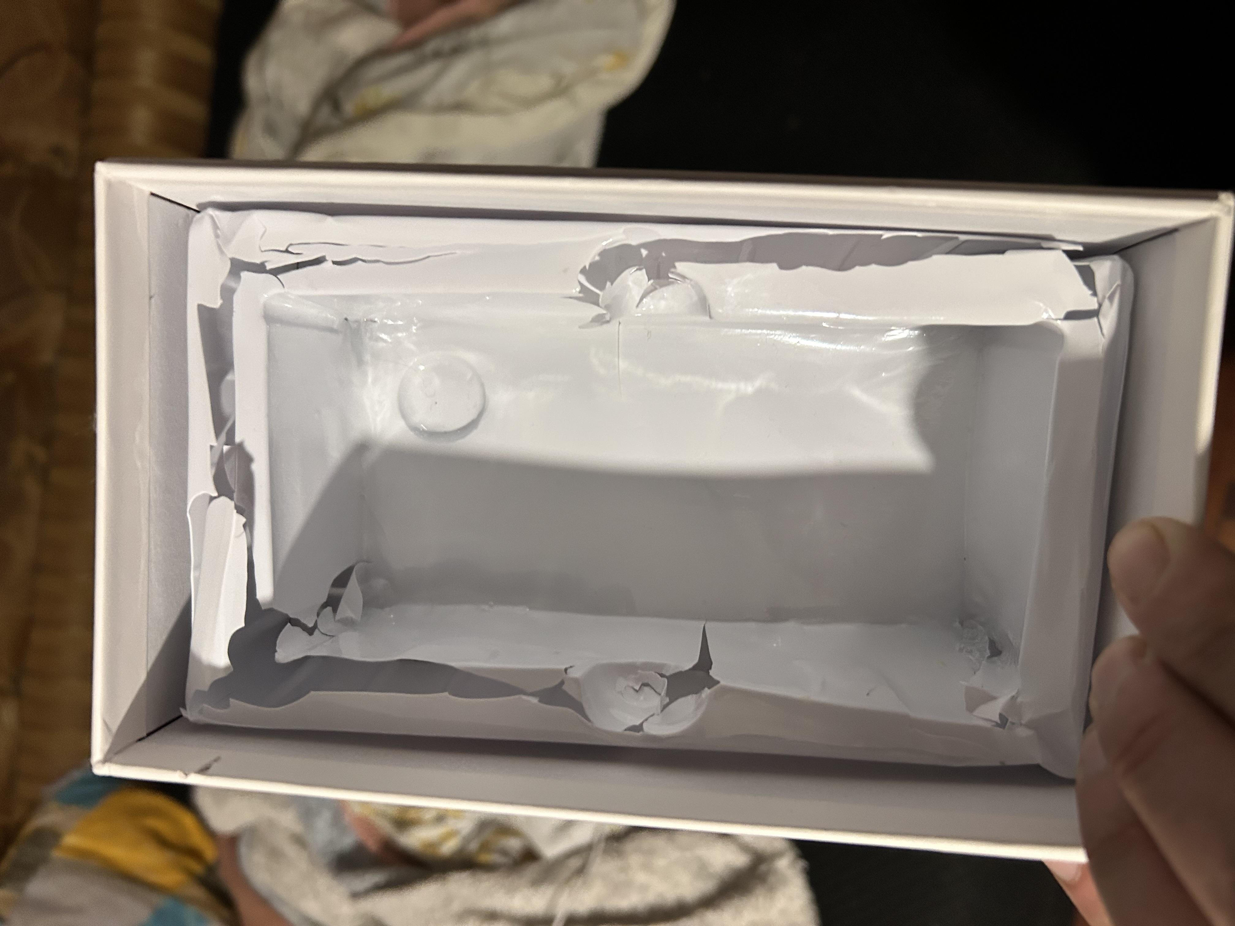 Фото: Повербанк Andowl Q-CD6500 68000 mAh быстрая зарядка QC3.0 PD30W Белый (af922e89), отправлено покупателем Володимир Повербанк Andowl Q-CD6500 68000 mAh быстрая зарядка QC3.0 PD30W Белый (af922e89) в реальных условиях использования от покупателя Володимир.