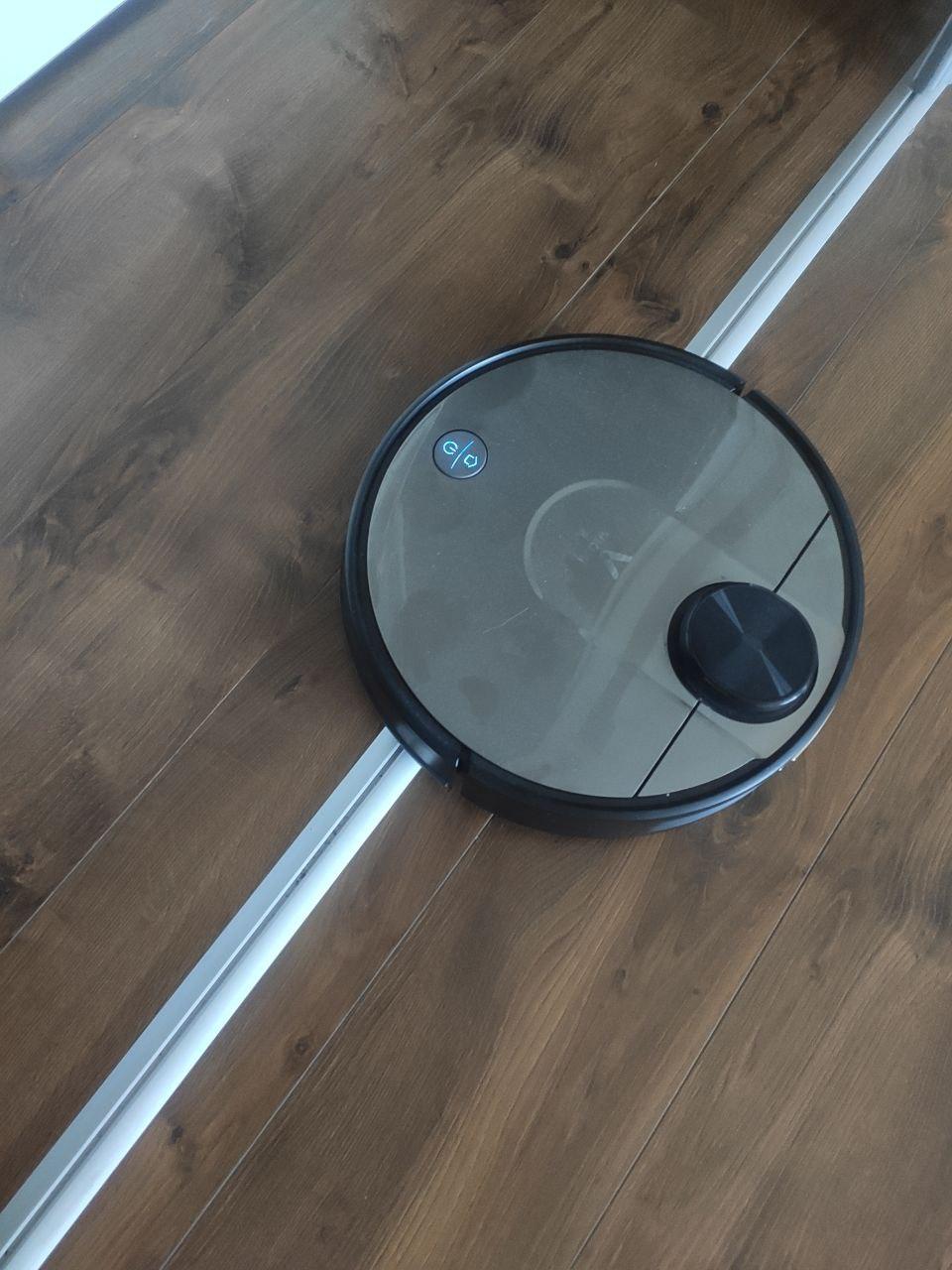 Робот-пилосос Viomi Robot Vacuum Cleaner V2 PRO V-RVCLM21B у реальних умовах використання від користувача Юрій Федонюк.
