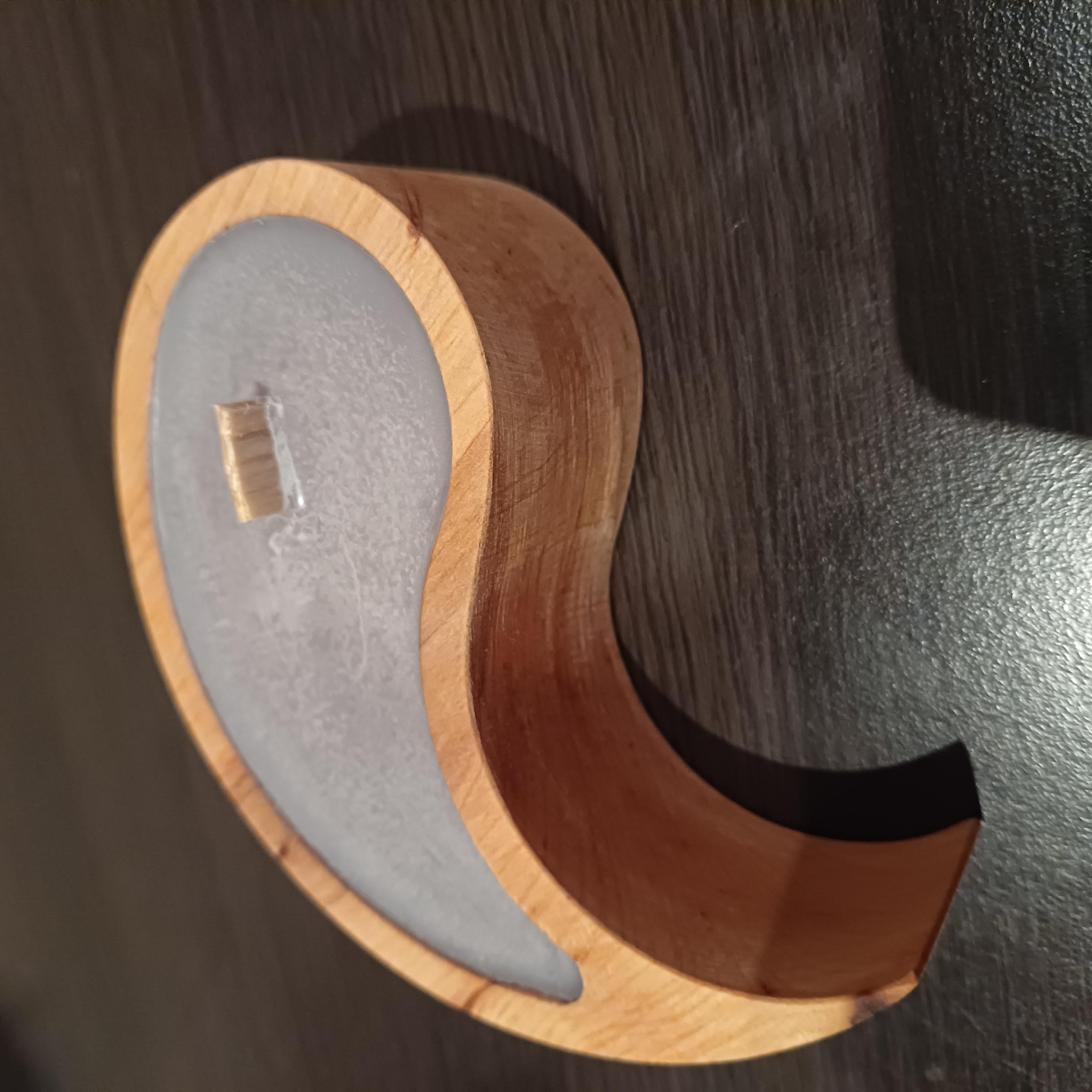 Набір для виготовлення соєвої свічки в дерев'яному кашпо Інь Янь (N - 0014) у реальних умовах використання від користувача Назар.