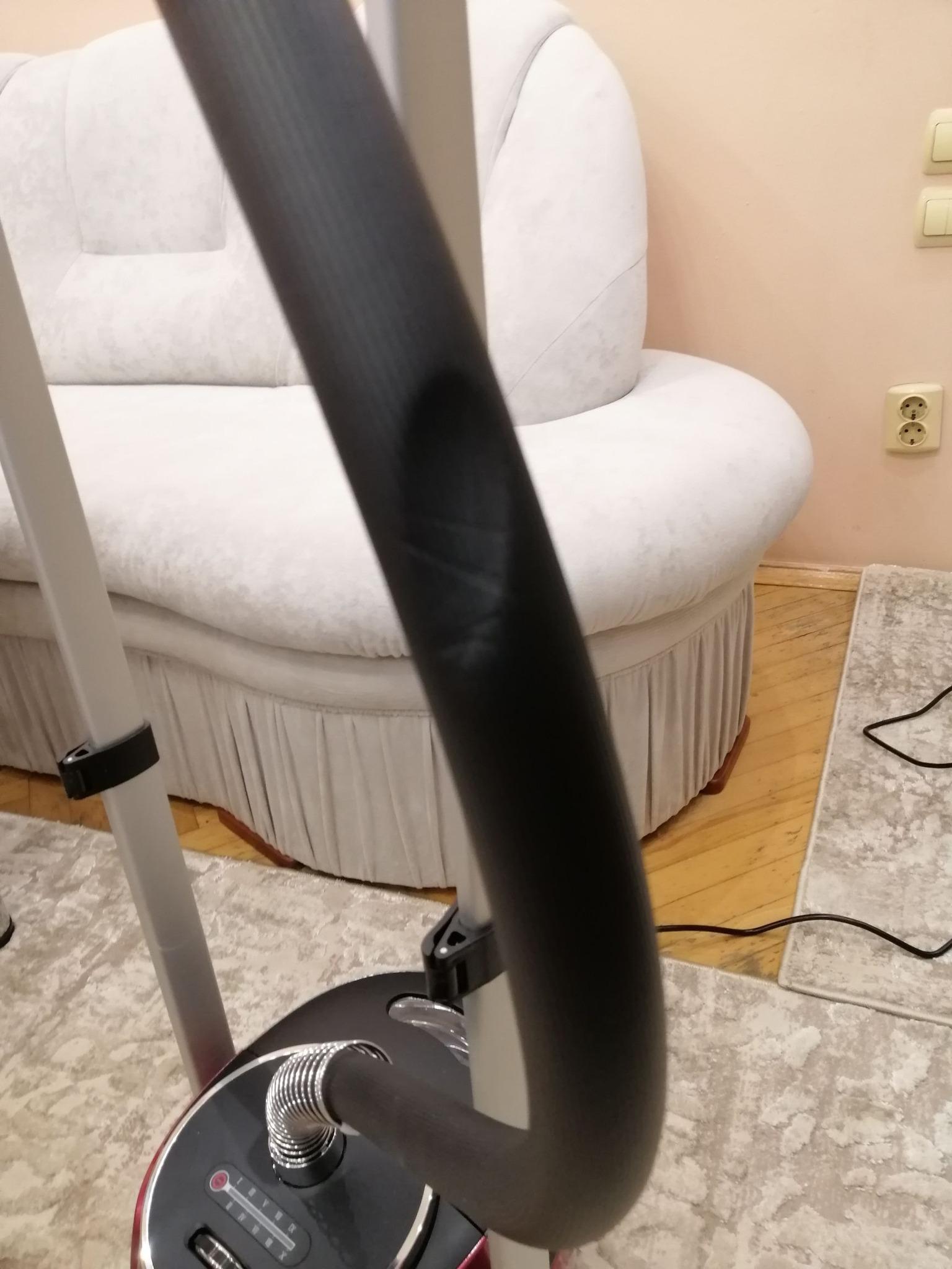 Отпариватель HausMark вертикальный GS4210RB в реальных условиях использования от покупателя Марія.