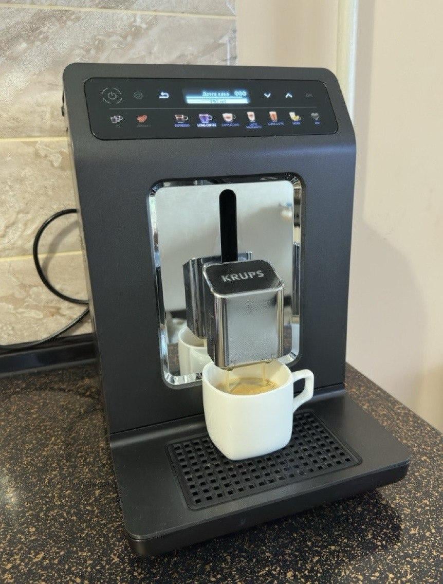 Кофемашина Krups Evidence One EA895N10 в реальных условиях использования от пользователя Аліса Ковалик.