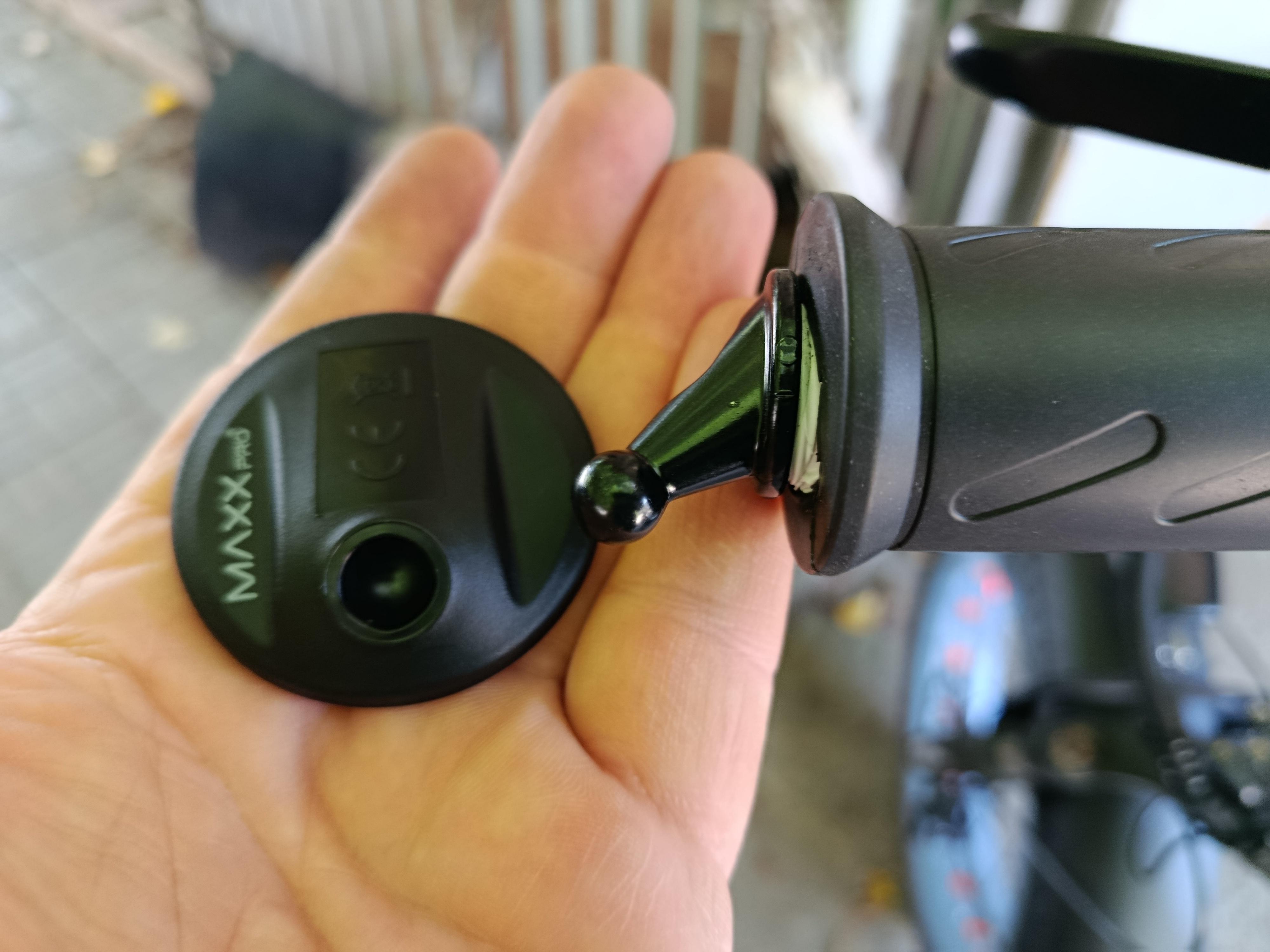 Зеркало велосипедное MaxxPro MR-16 в реальных условиях использования от покупателя Іван.