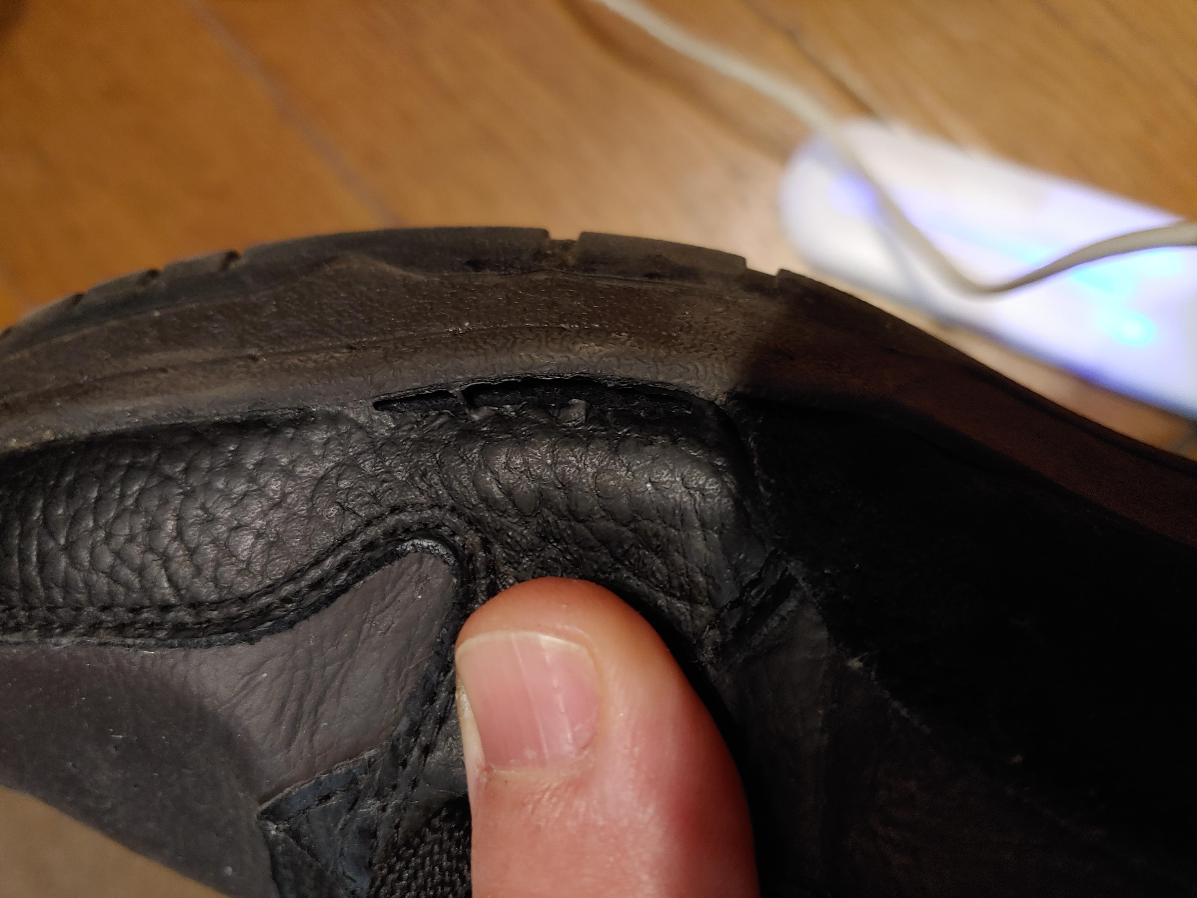 Фото: Ботинки Puma RBD GAME WTR 38760407 р.47 черный, отправлено покупателем Сергей Герасименко Ботинки Puma RBD GAME WTR 38760407 р.47 черный в реальных условиях использования от покупателя Сергей Герасименко.