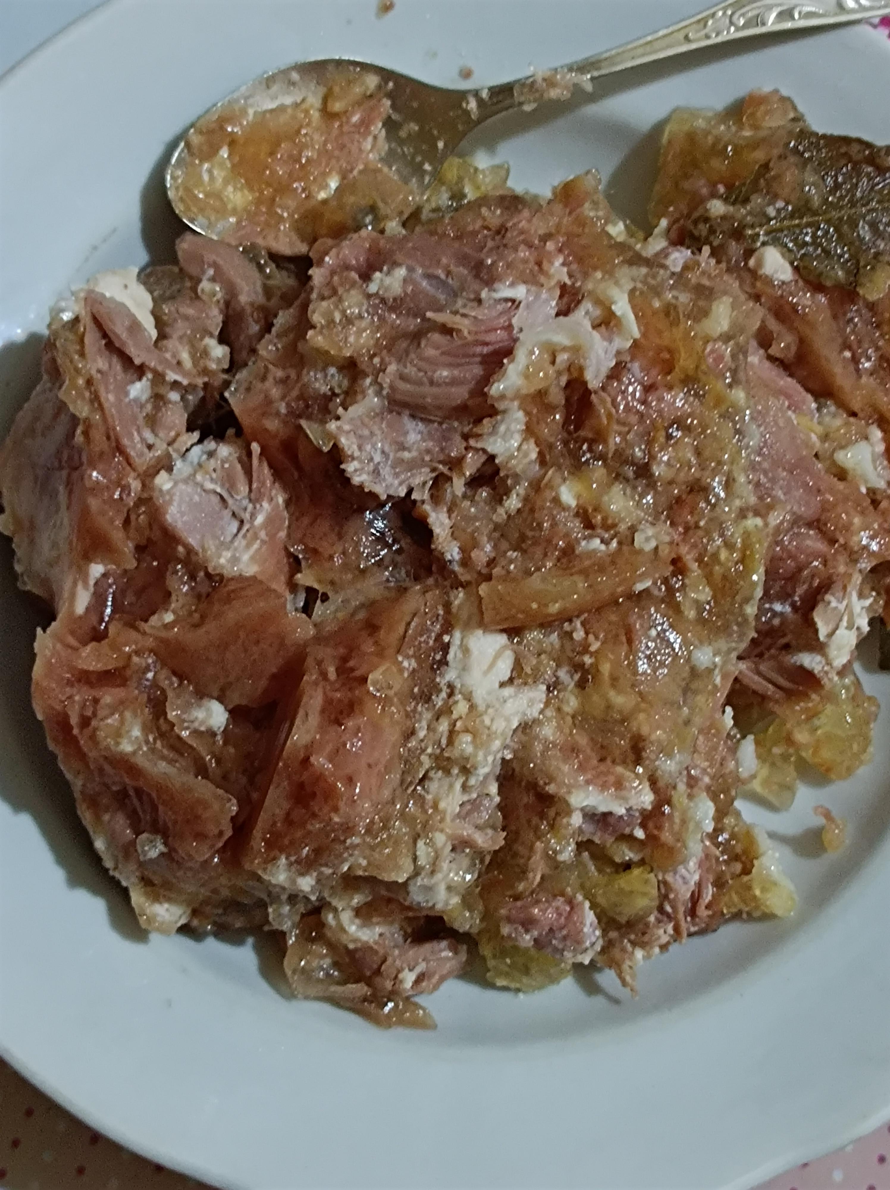 Свинина тушкована Алан 525 г у реальних умовах використання від користувача Надія.