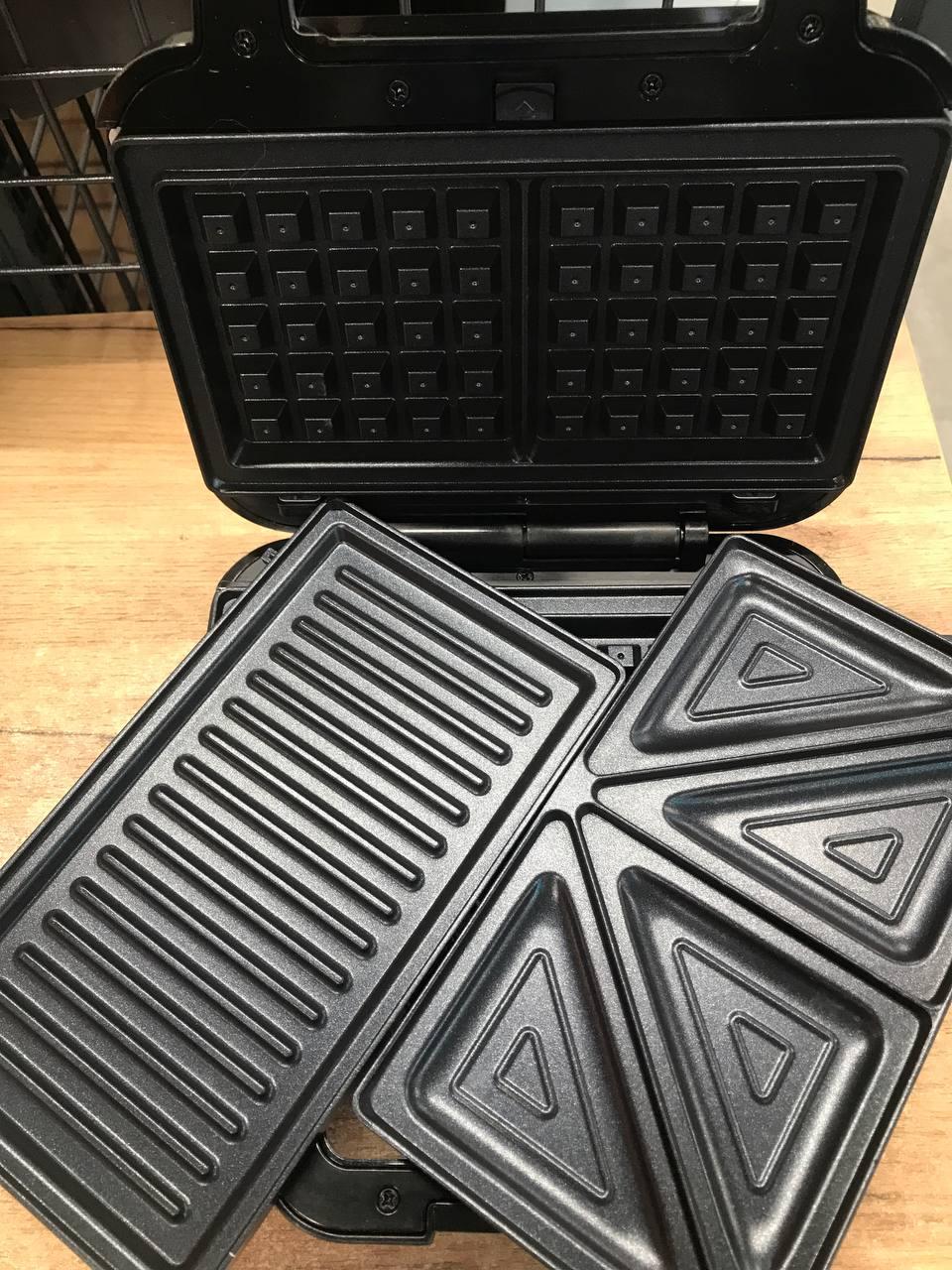 Мультимейкер Tefal Ultracompact SW383D10 у реальних умовах використання від користувача Олена Лукас.