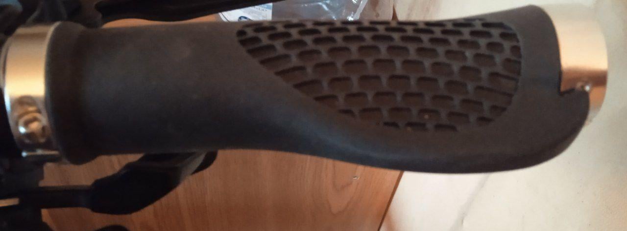 Грипсы велосипедные MaxxPro BGR104-Bk черный в реальных условиях использования от покупателя михаил.