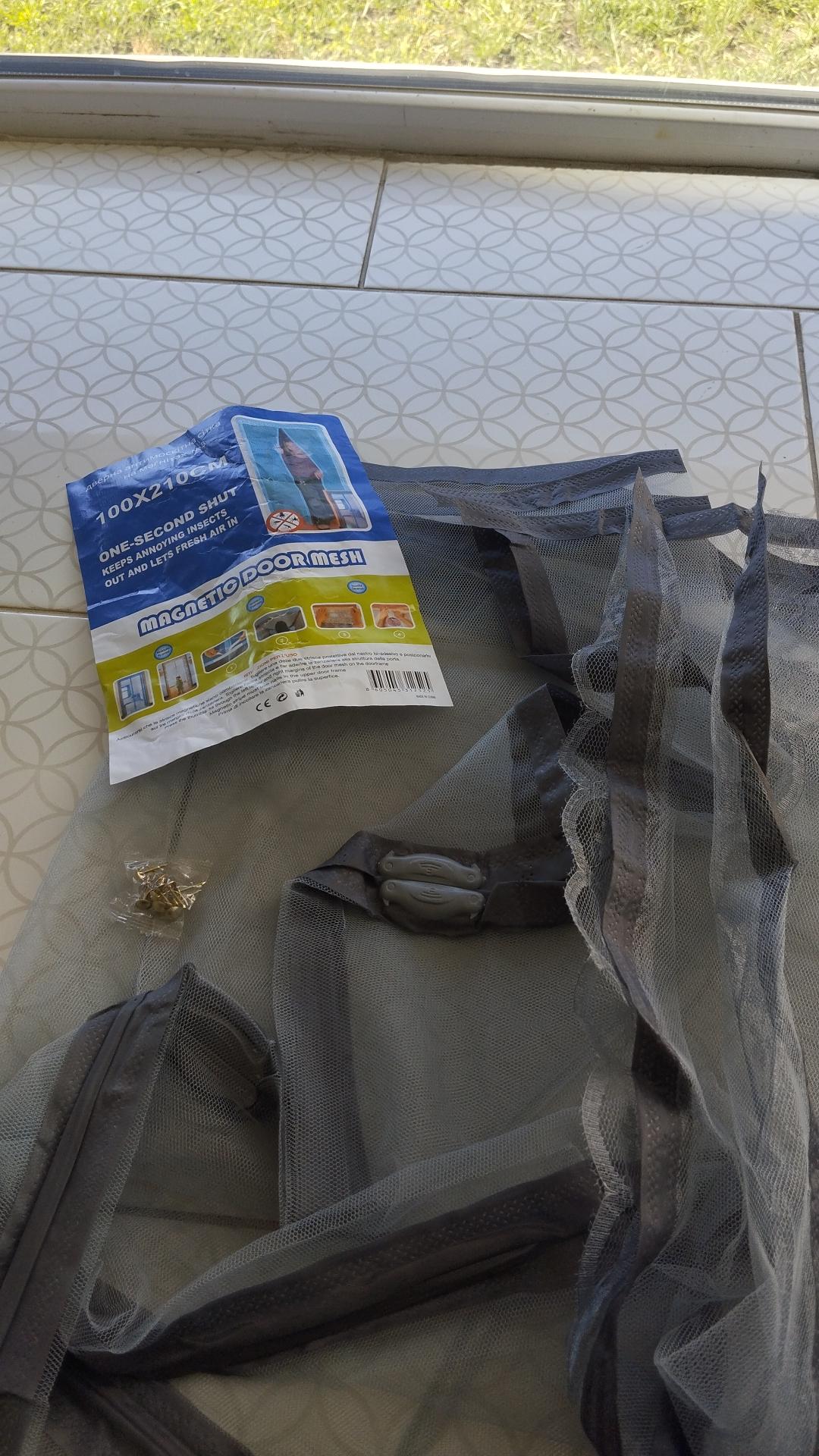Фото: Сітка москітна AVA на магнітах дверна шторка проти комарів та мух 210х100 см Grey (15342759), надіслане користувачем Яна Сітка москітна AVA на магнітах дверна шторка проти комарів та мух 210х100 см Grey (15342759) у реальних умовах використання від користувача Яна.