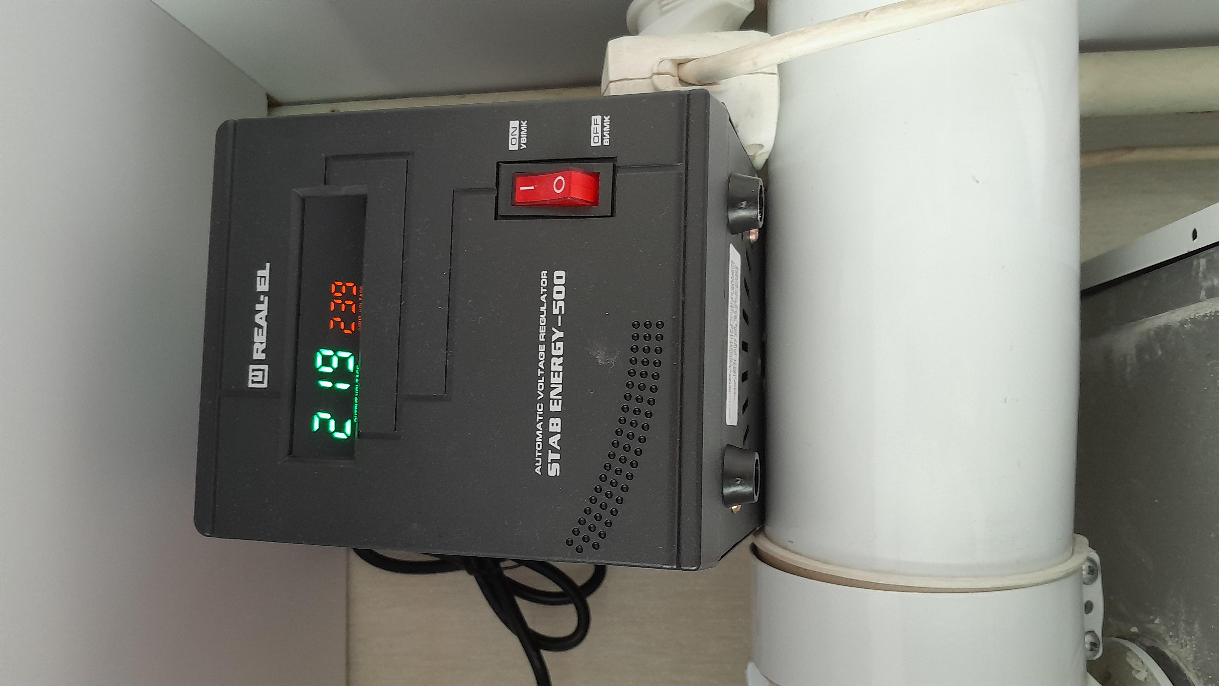 Стабилизатор напряжения Real-el STAB Energy-500 в реальных условиях использования от пользователя Эдуард.