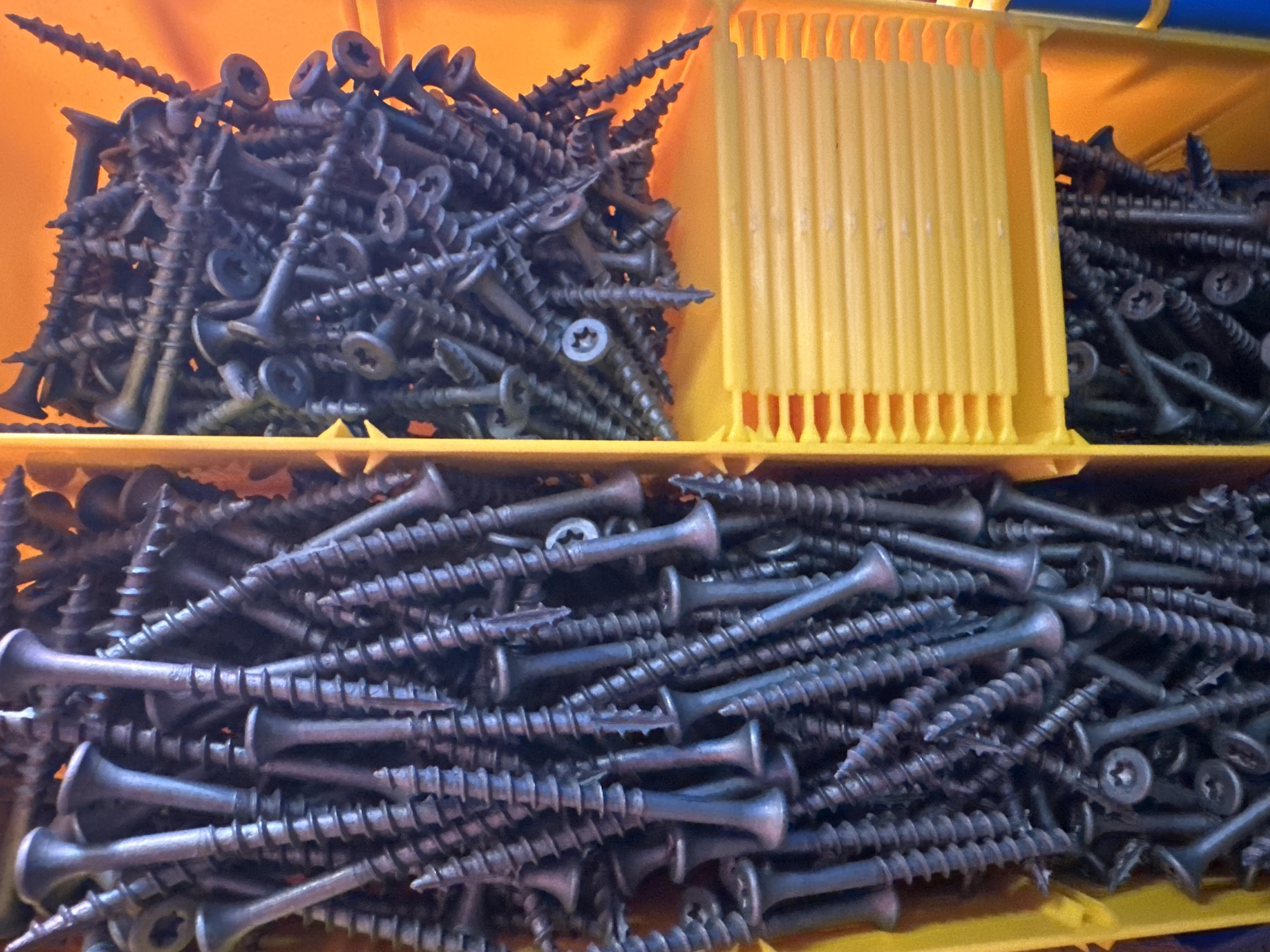 Фото: Саморез по дереву потайная головка со сверлом 3,8x32 мм сталь вес, отправлено покупателем Вадим Саморез по дереву потайная головка со сверлом 3,8x32 мм сталь вес в реальных условиях использования от покупателя Вадим.