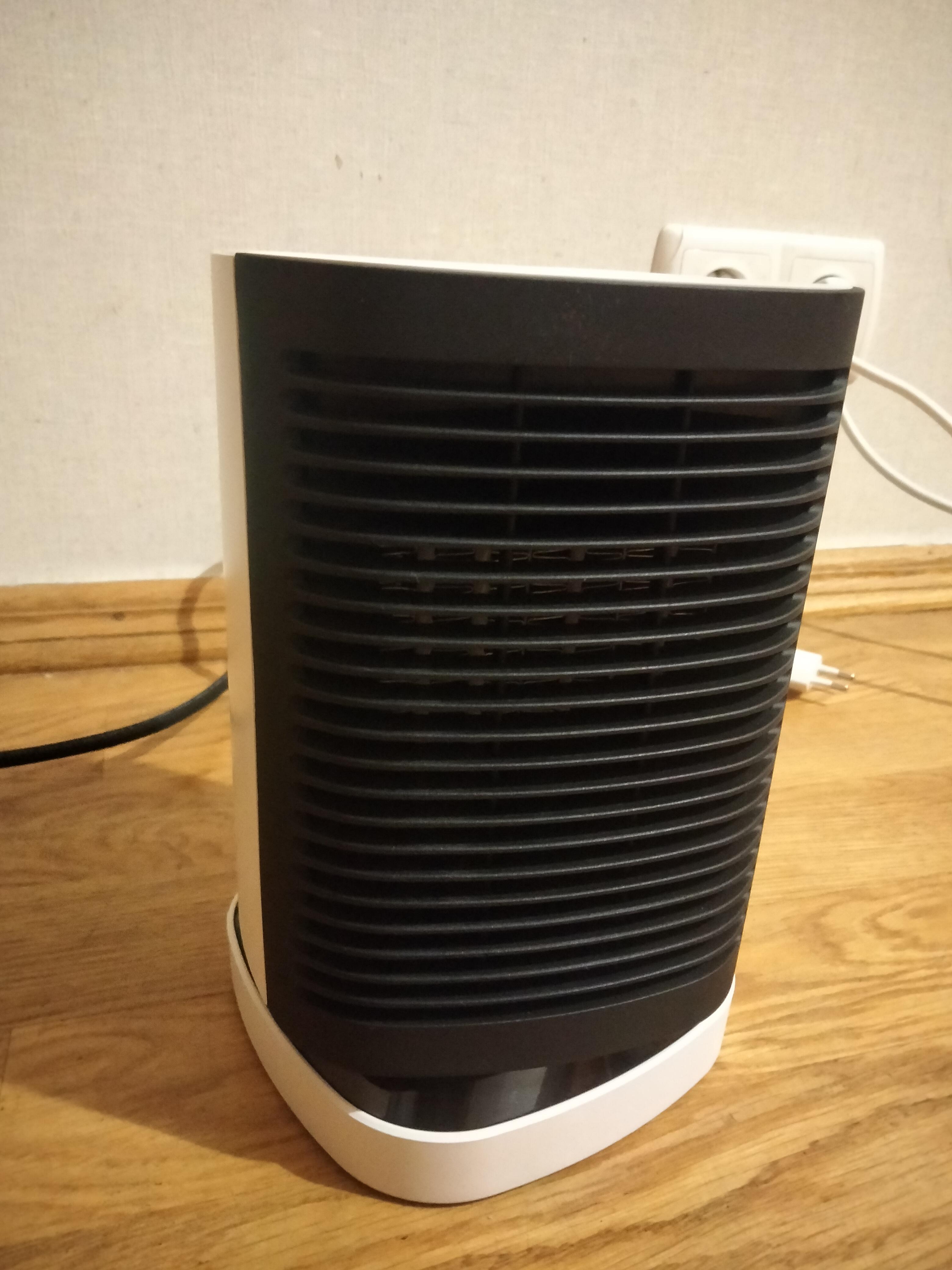 Фото: Тепловентилятор Havit HV-HT1220 950W White, отправлено покупателем Альона Тепловентилятор Havit HV-HT1220 950W White в реальных условиях использования от покупателя Альона.