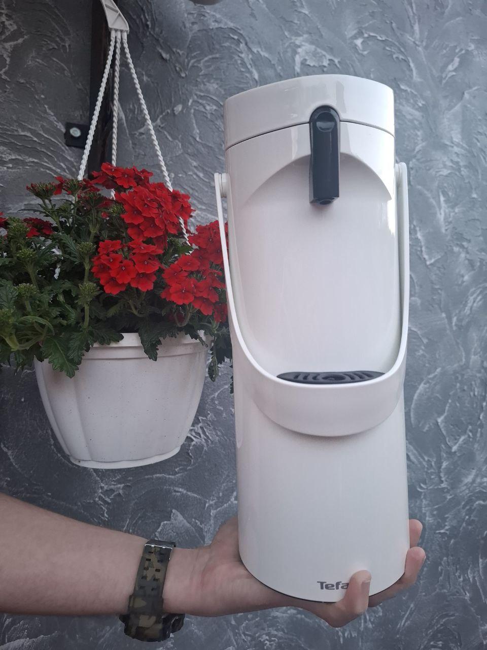 Фото: Термочайник Tefal PONZA PUMP 1.9 л K3140214, отправлено пользователем Олена Мірник Термочайник Tefal PONZA PUMP 1.9 л K3140214 в реальных условиях использования от пользователя Олена Мірник.