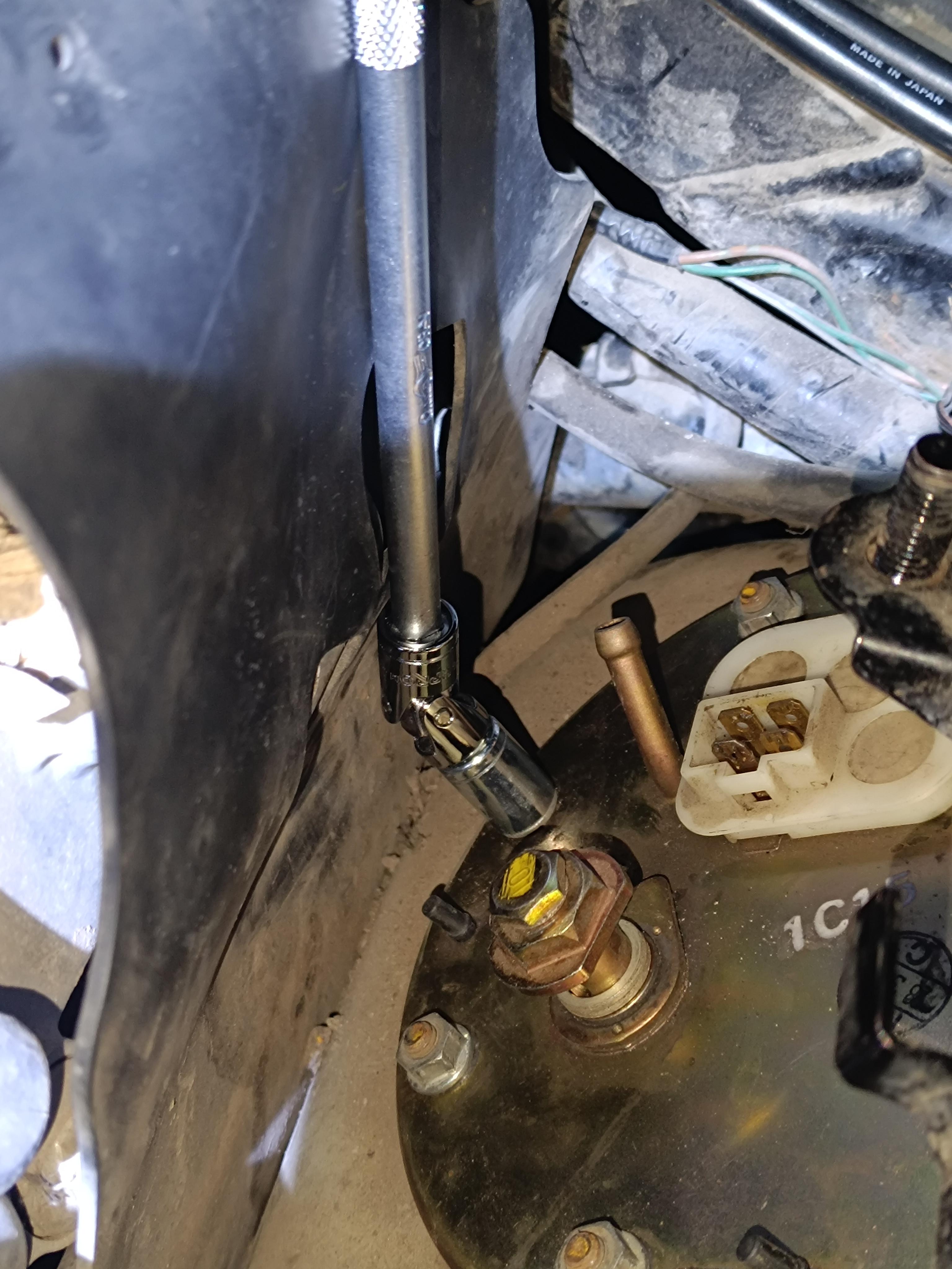 Кардан WURTH 1/4" 0713118301 в реальных условиях использования от покупателя Денис.