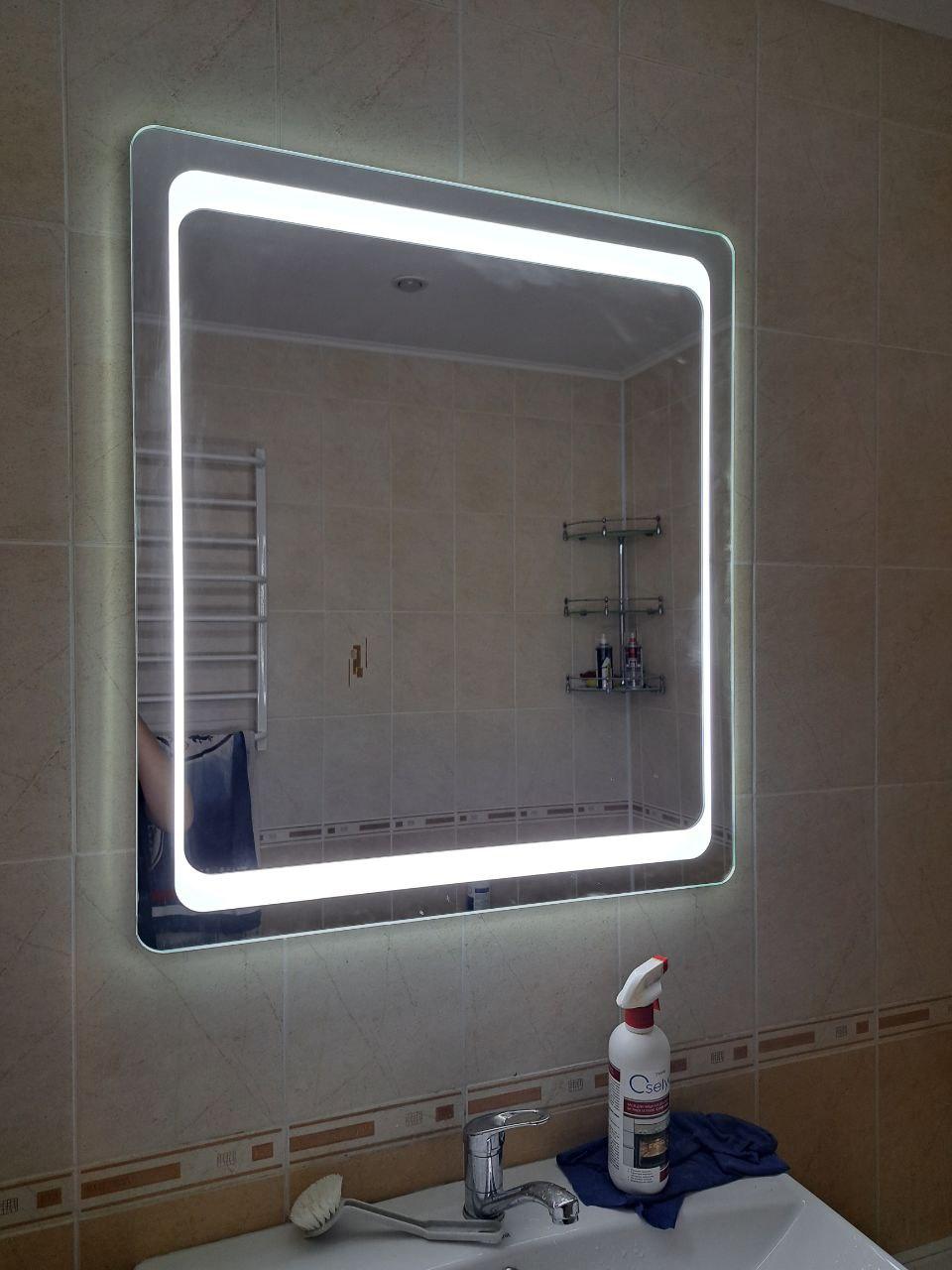 Зеркало Aqua Rodos Омега 80х70 см в реальных условиях использования от покупателя Ярослав.