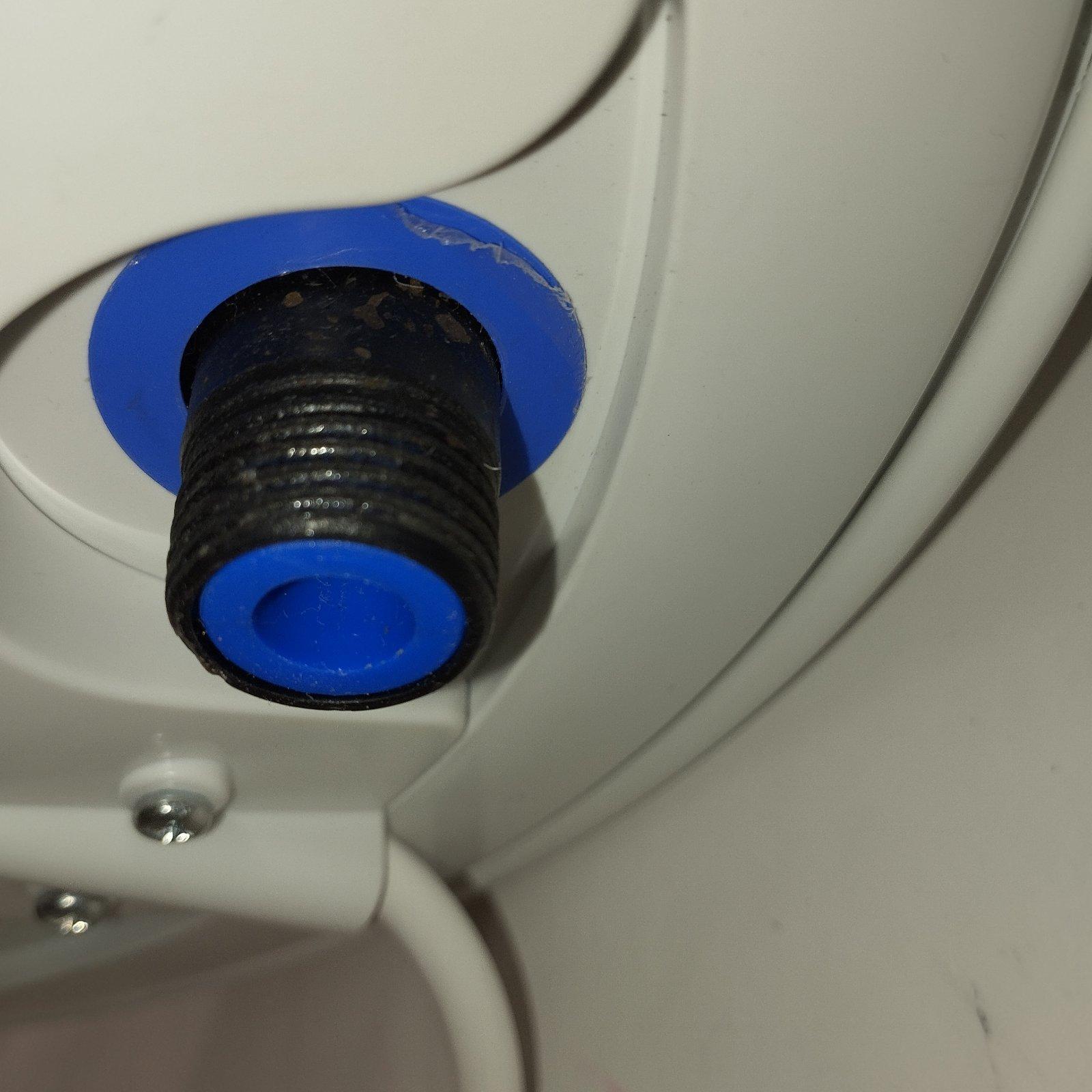 Бойлер Bosch TR4101T 50 DEBS в реальных условиях использования от пользователя Володимир.