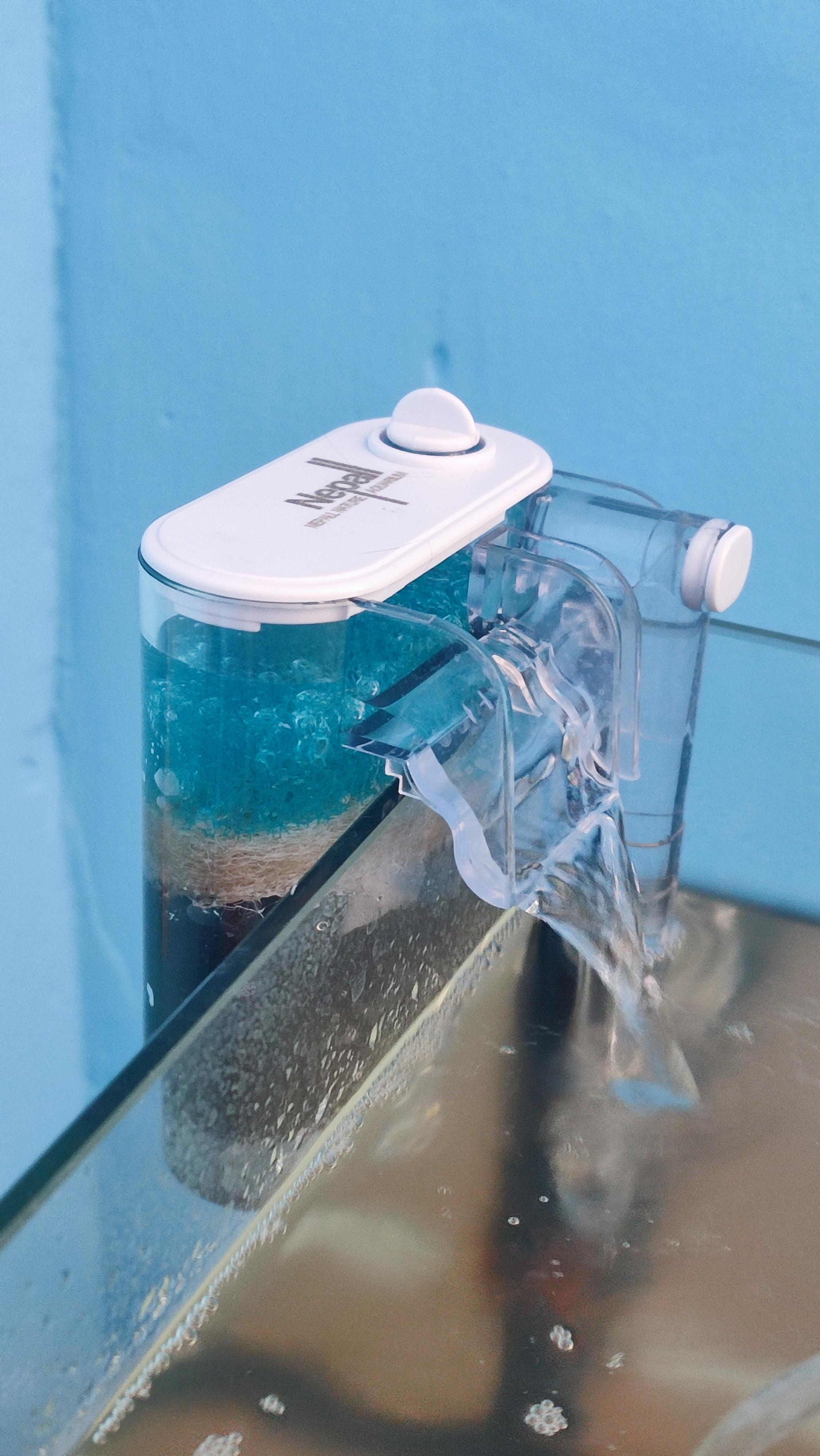 Фильтр YEE для аквариума Nepall навесной 250 л/ч 2,5 Вт в реальных условиях использования от пользователя Любов.