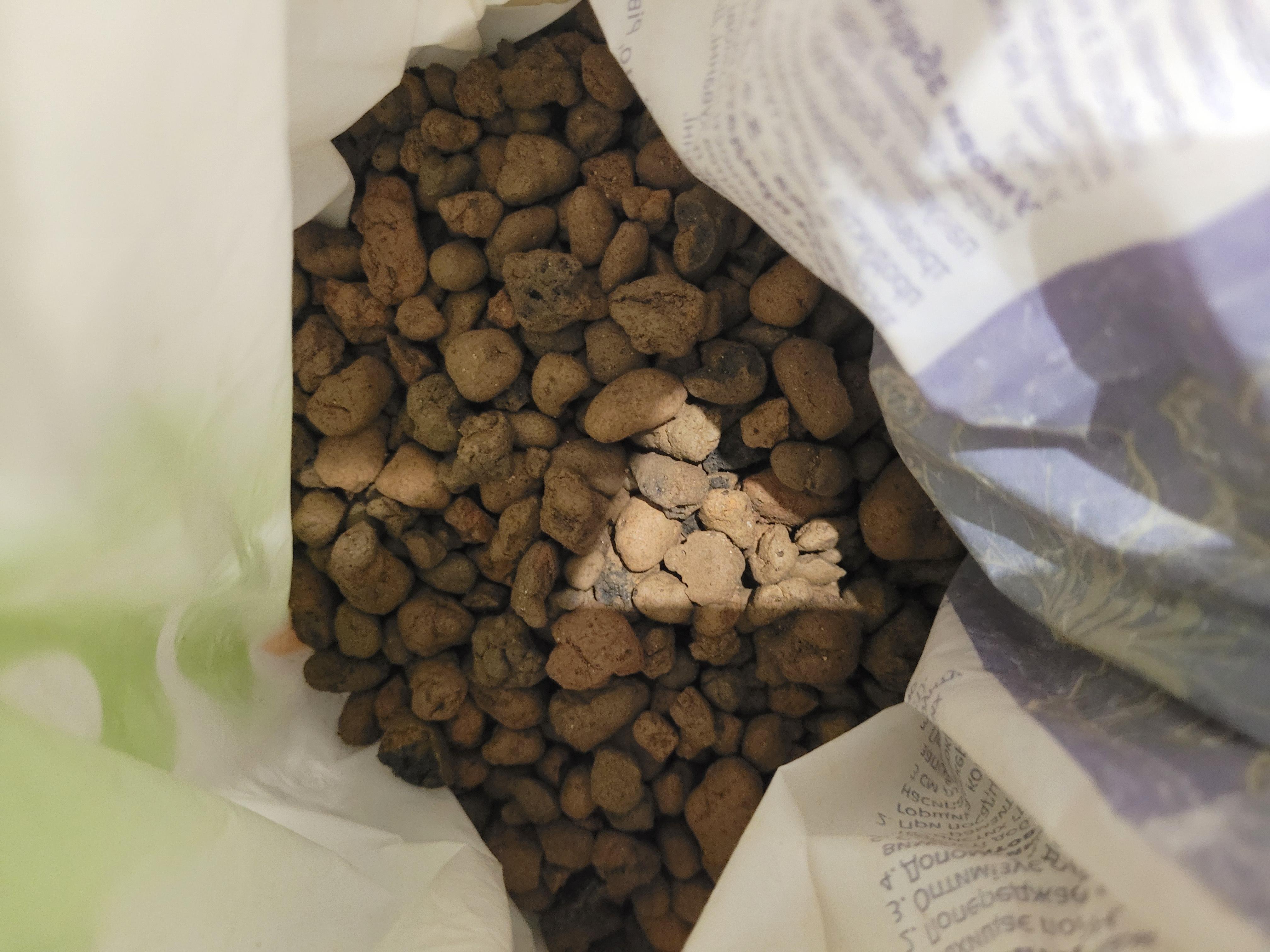 Дренаж керамзитовий PLANTAGROW 1,5 л у реальних умовах використання від користувача Галина.
