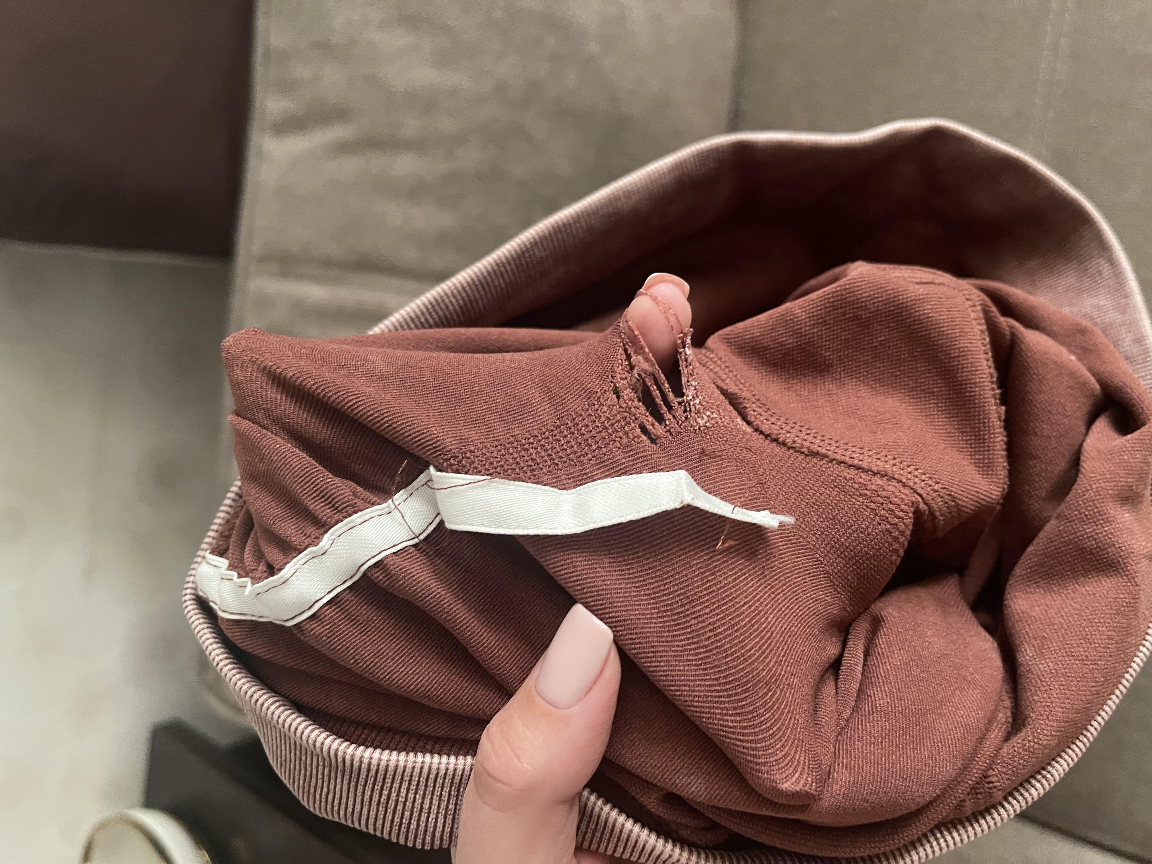 Костюм для фітнесу жіночий LILAFIT S Коричневий (LFS000081) у реальних умовах використання від користувача Інна.