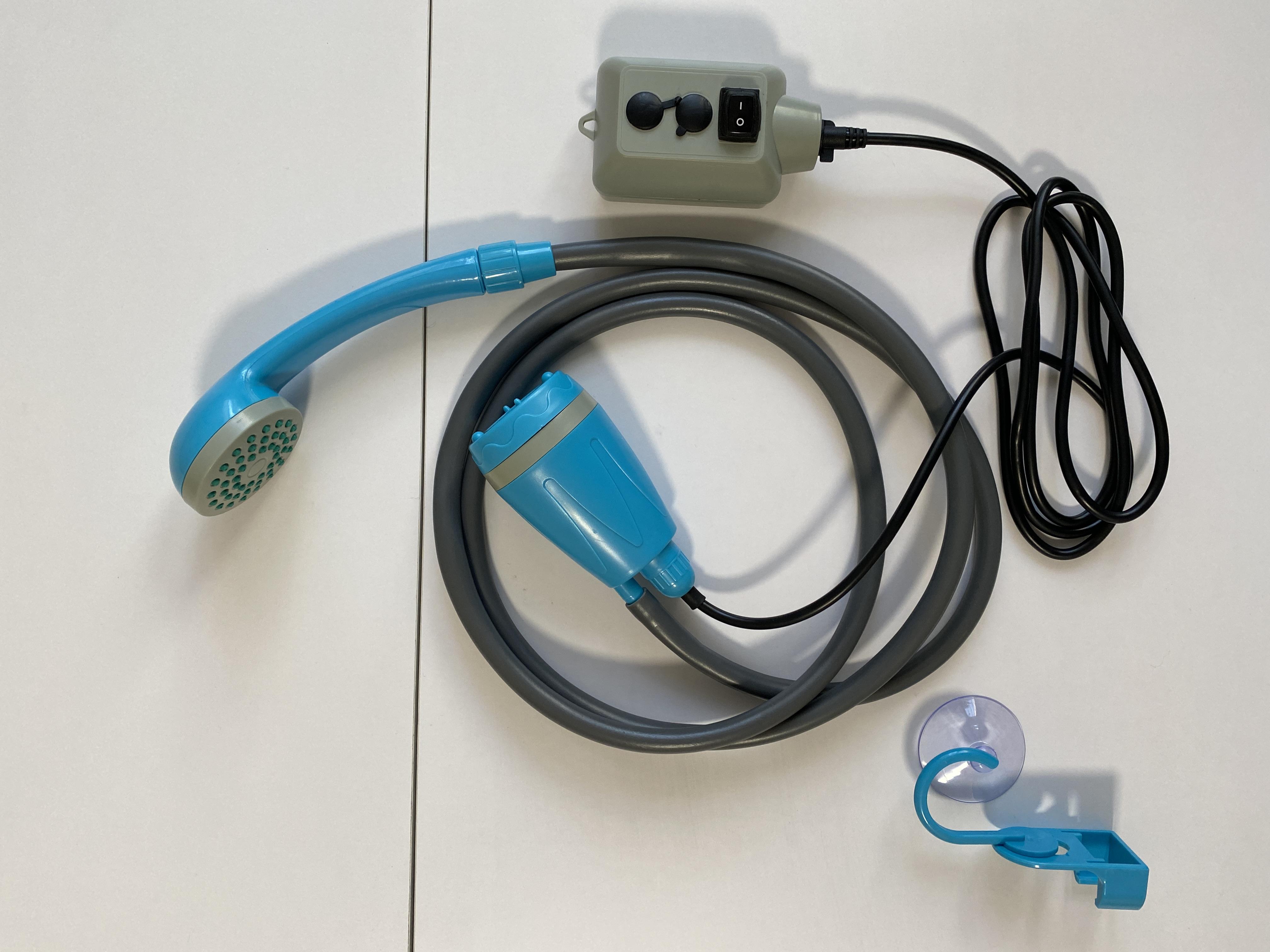 Душ з насосом портативний AquaPulse на акумуляторі похідний 2200 mAh (700066) у реальних умовах використання від користувача Любомир.