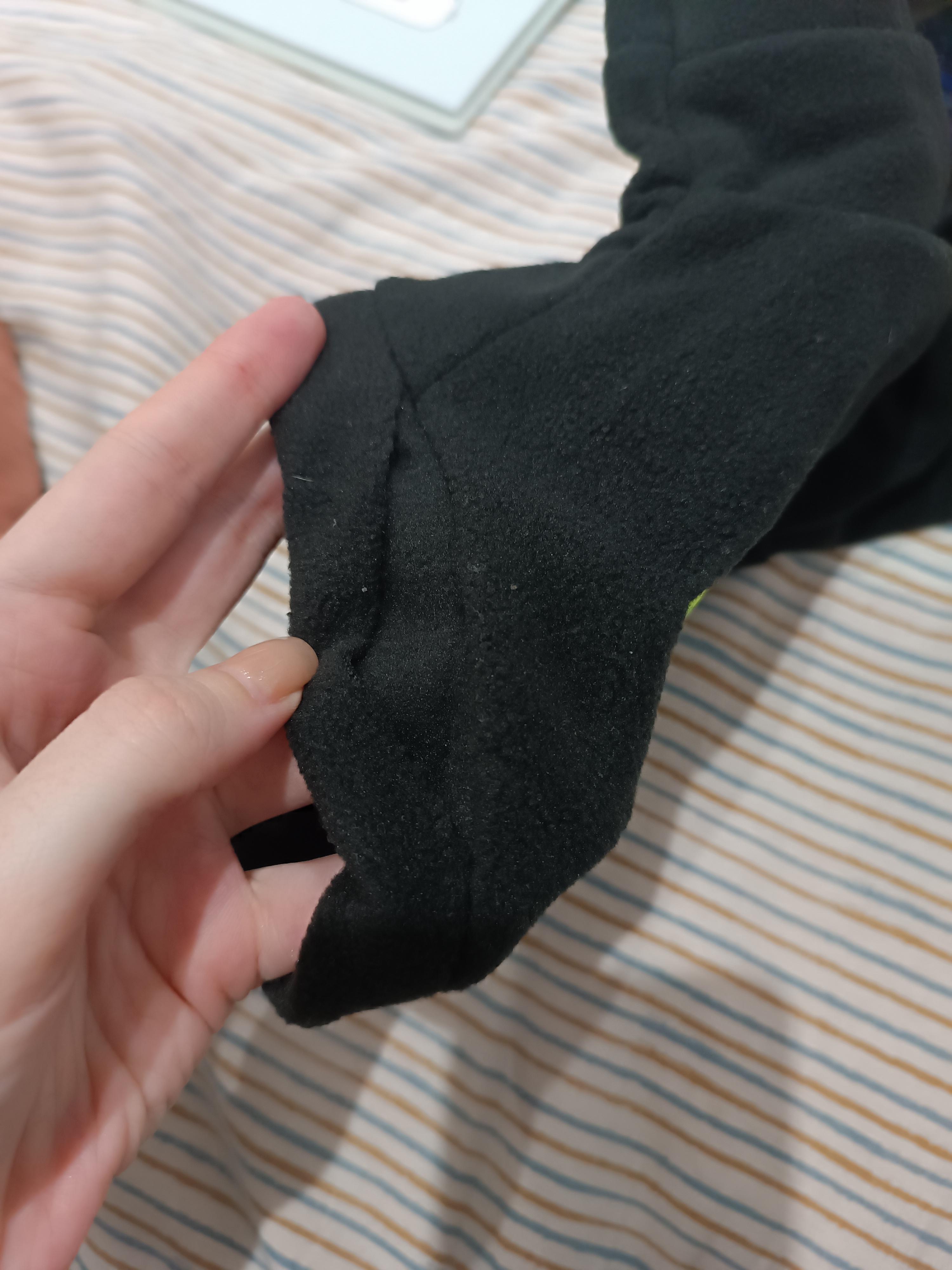 Худі класичне для собак XS Чорний (1N0690) у реальних умовах використання від покупця Маргарита.