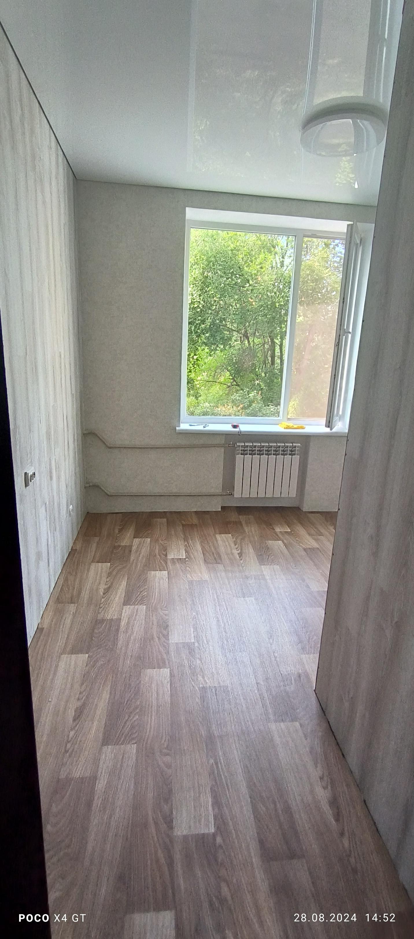 Лінолеум Perfect Chicago 1 King Floor 4 м у реальних умовах використання від користувача Константин.