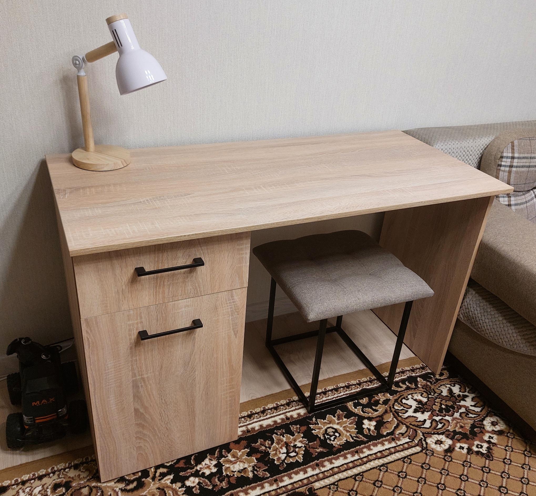 Стіл письмовий DC Ганза 750х1200х550 мм дуб ліворно/дуб ліворно у реальних умовах використання від користувача Олег.