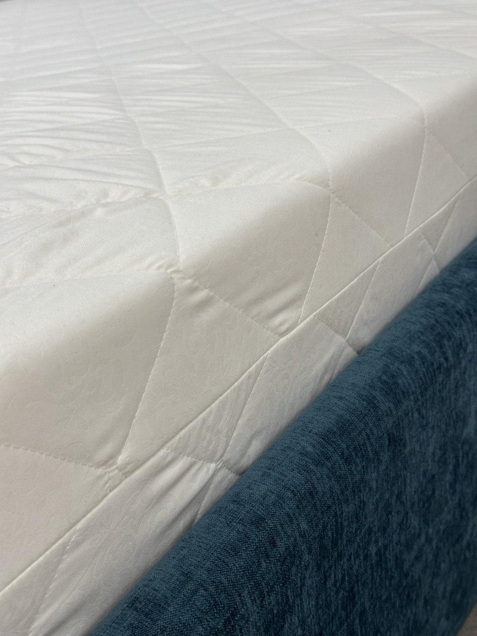 Матрац ортопедичний Coazy Sleep Diamond Coco 110x190 см (CSDDC9404-110190) у реальних умовах використання від покупця Максим.