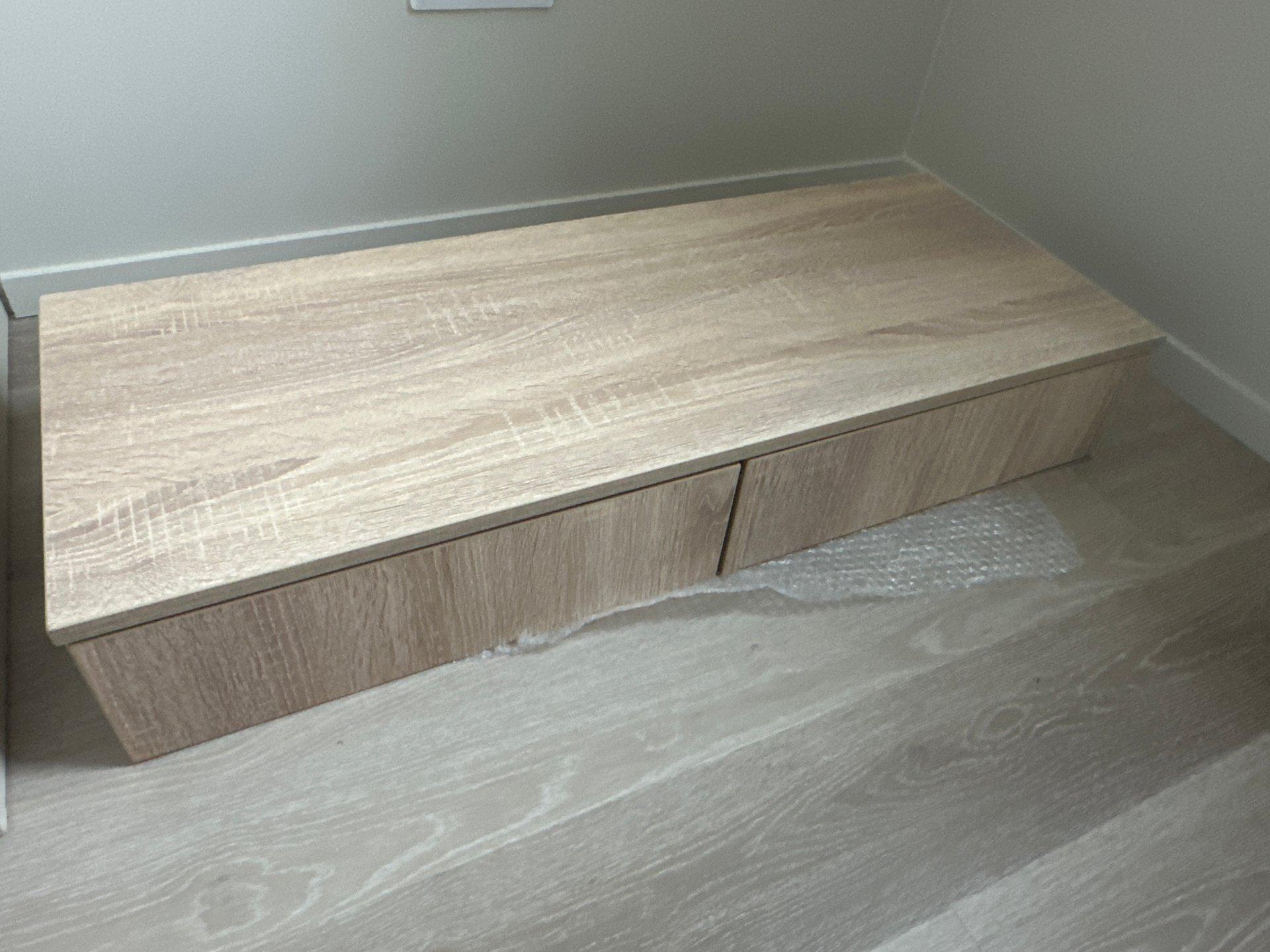 Туалетний стіл підвісний FT-226 1000x310x186 мм Дуб Сонома у реальних умовах використання від користувача Лариса.