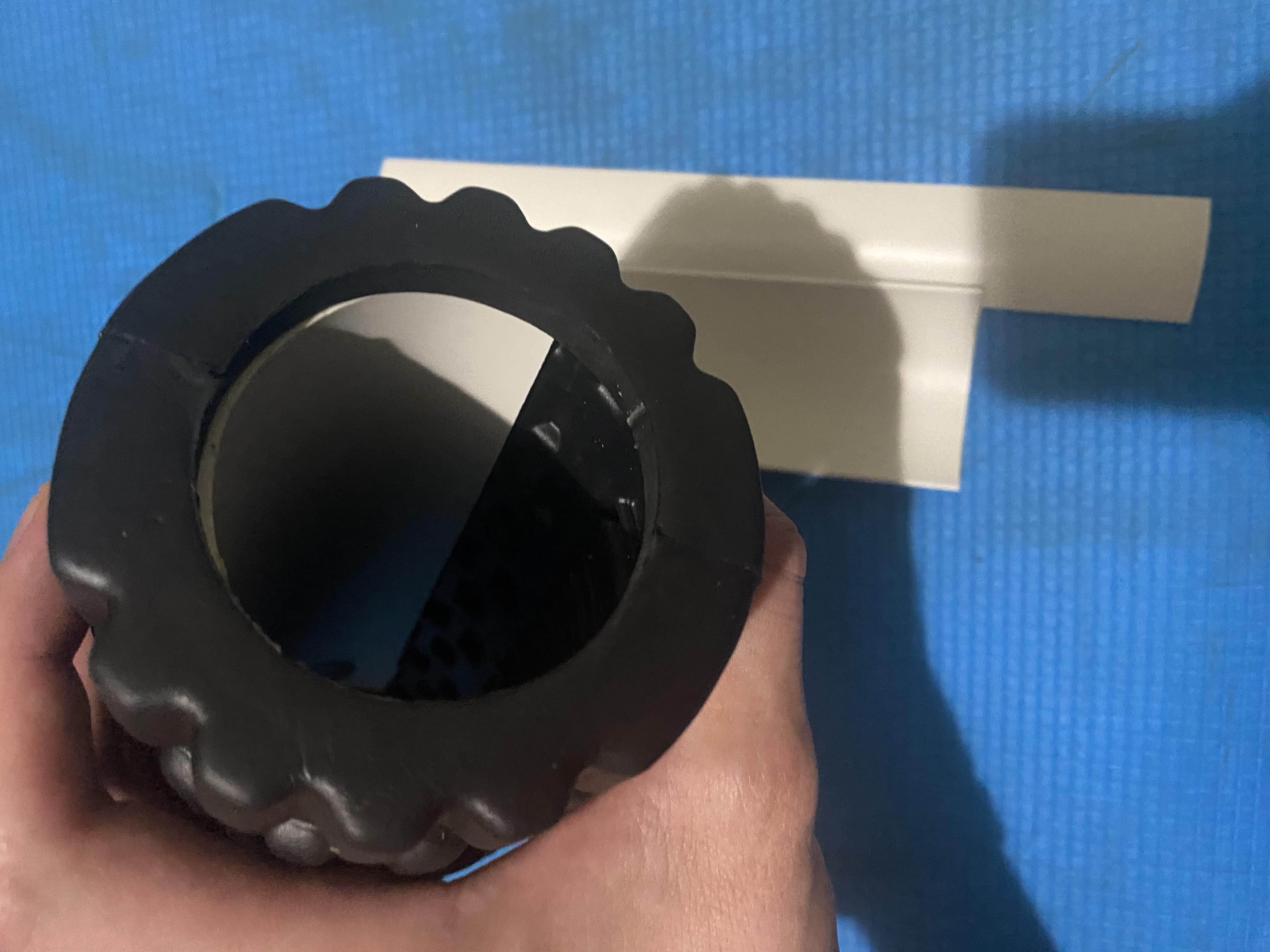 Ролик массажный EasyFit Grid Roller Mini черный 30 см в реальных условиях использования от покупателя Назарій.