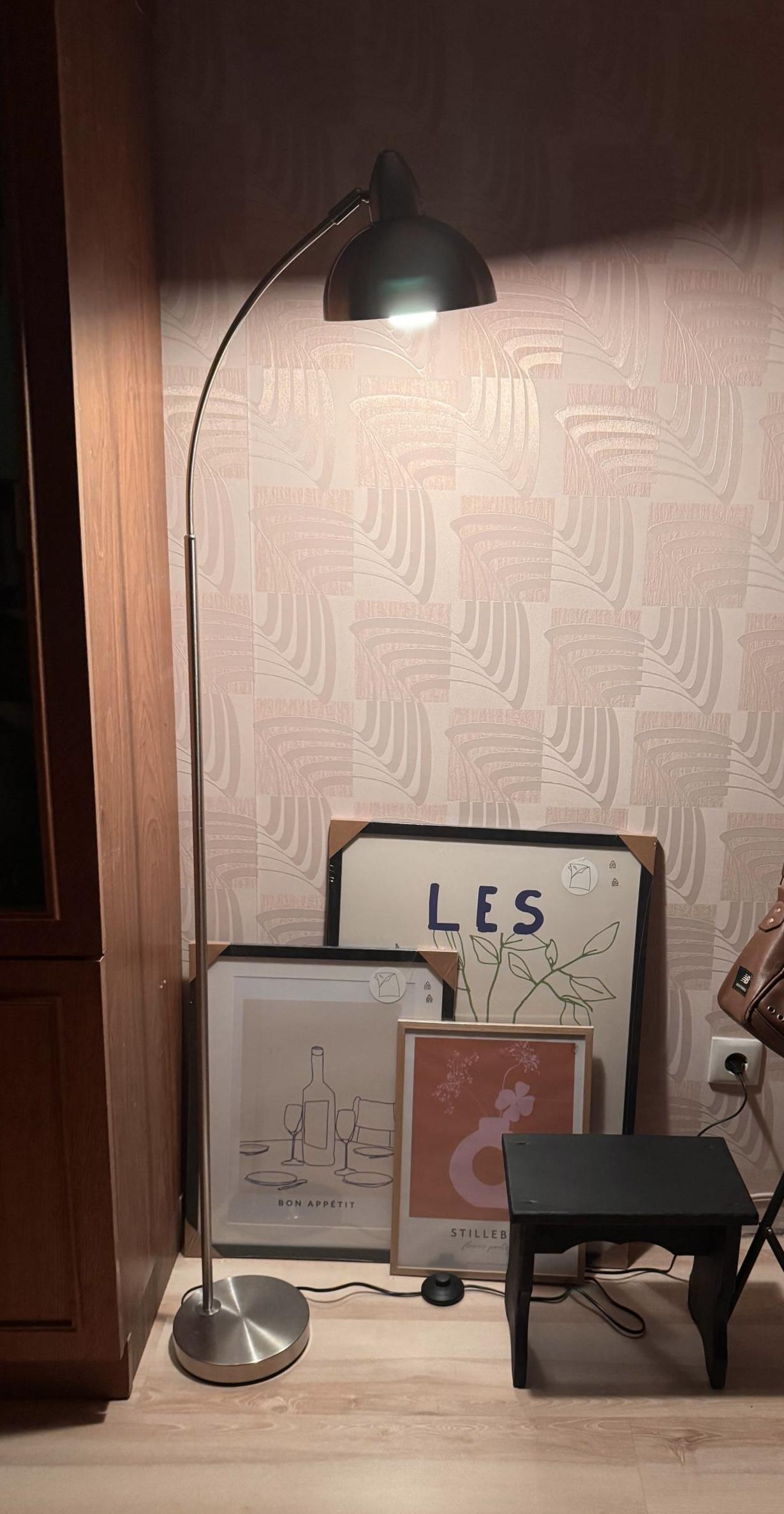 Торшер Rabalux Daron 40 Вт E27 черный 5240 в реальных условиях использования от покупателя Валерія.