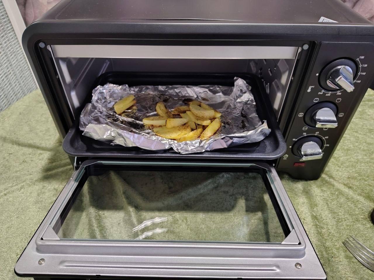 Электрическая мини-печь Tefal Optimo OF444834 в реальных условиях использования от пользователя Катерина.