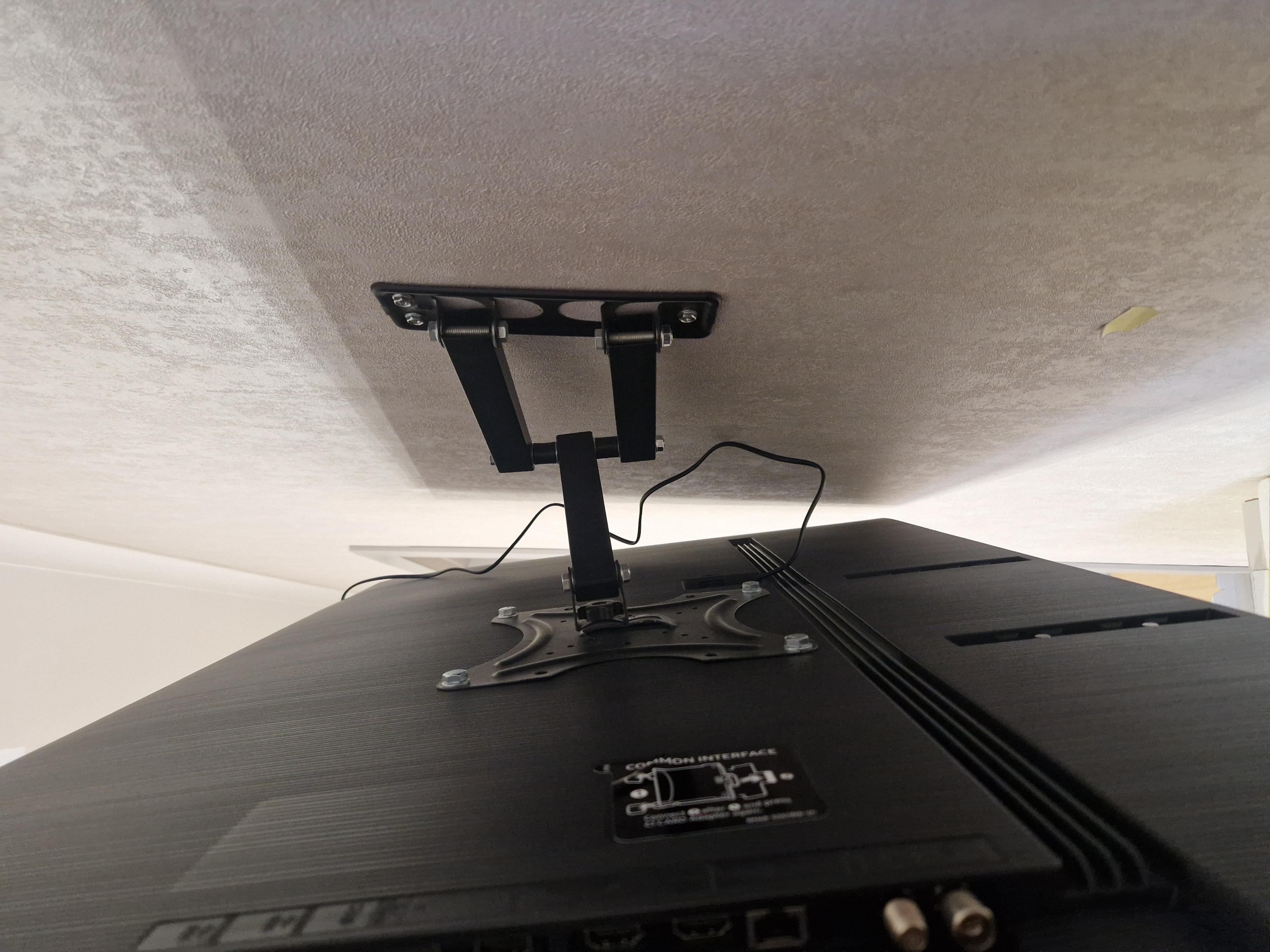 Фото: Кріплення для телевізора 14-55 HDL 117B2, надіслане покупцем Ірина Кріплення для телевізора 14-55 HDL 117B2 у реальних умовах використання від покупця Ірина.