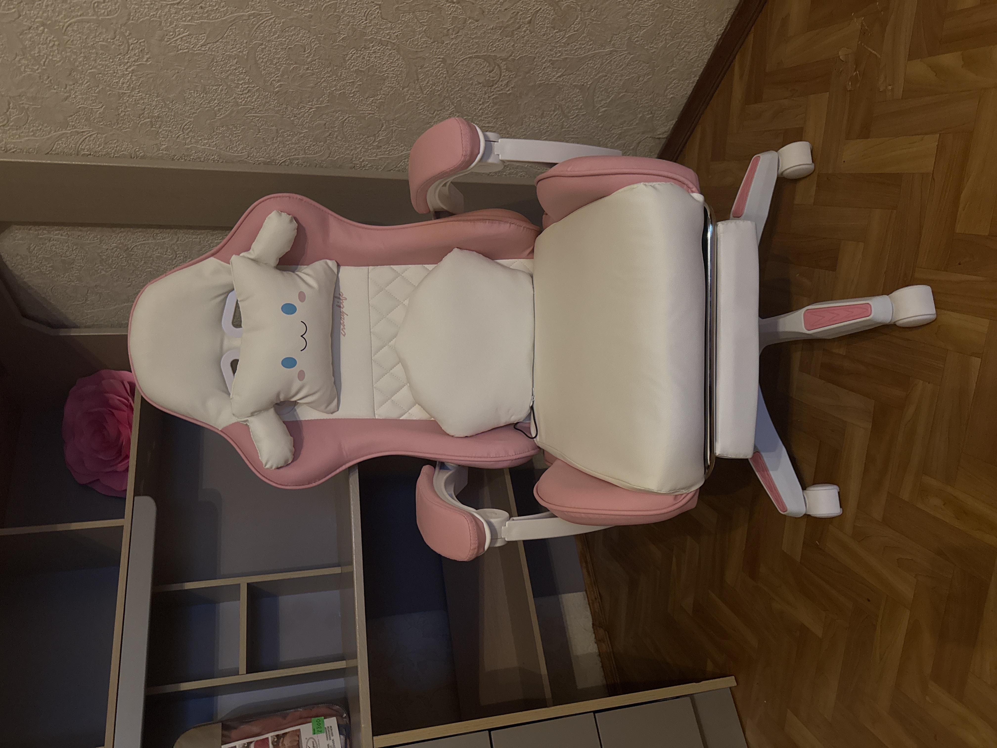 Крісло геймерське дитяче G892 з подушками та підставкою для ніг Рожевий (24096834) у реальних умовах використання від користувача Ангеліна.