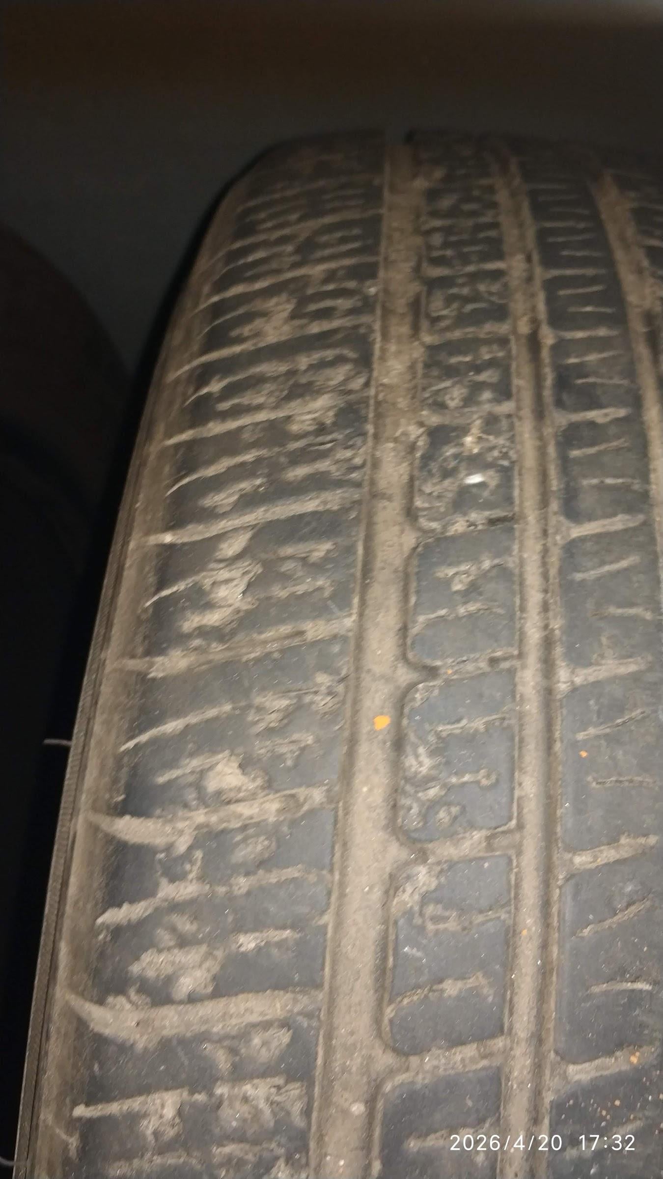 Фото: Шина Goodyear EfficientGrip Performance ROF 205/60 R16 92 V лето, отправлено покупателем Сергей Шина Goodyear EfficientGrip Performance ROF 205/60 R16 92 V лето в реальных условиях использования от покупателя Сергей.